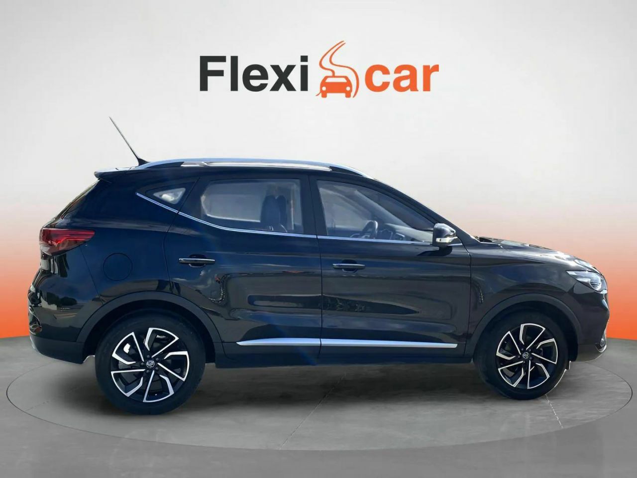 mg zs 2024 / foto grande (3)