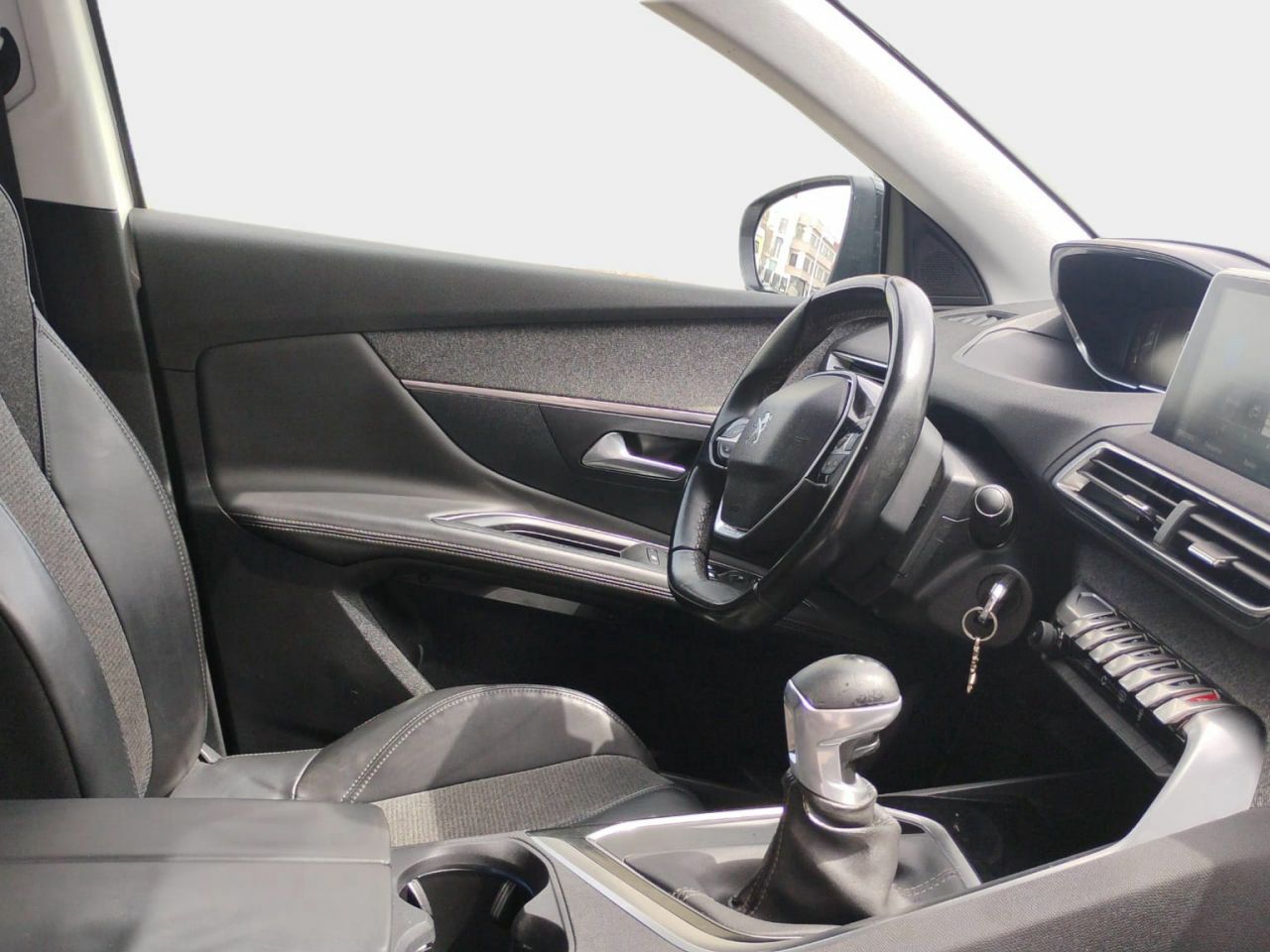 Piso con vistas al mar en palma mallorca  de segunda mano - peugeot 3008 2018 /
