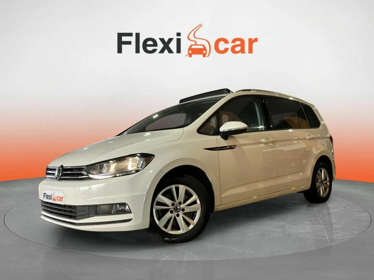 volkswagen touran 2020 / foto grande (3)