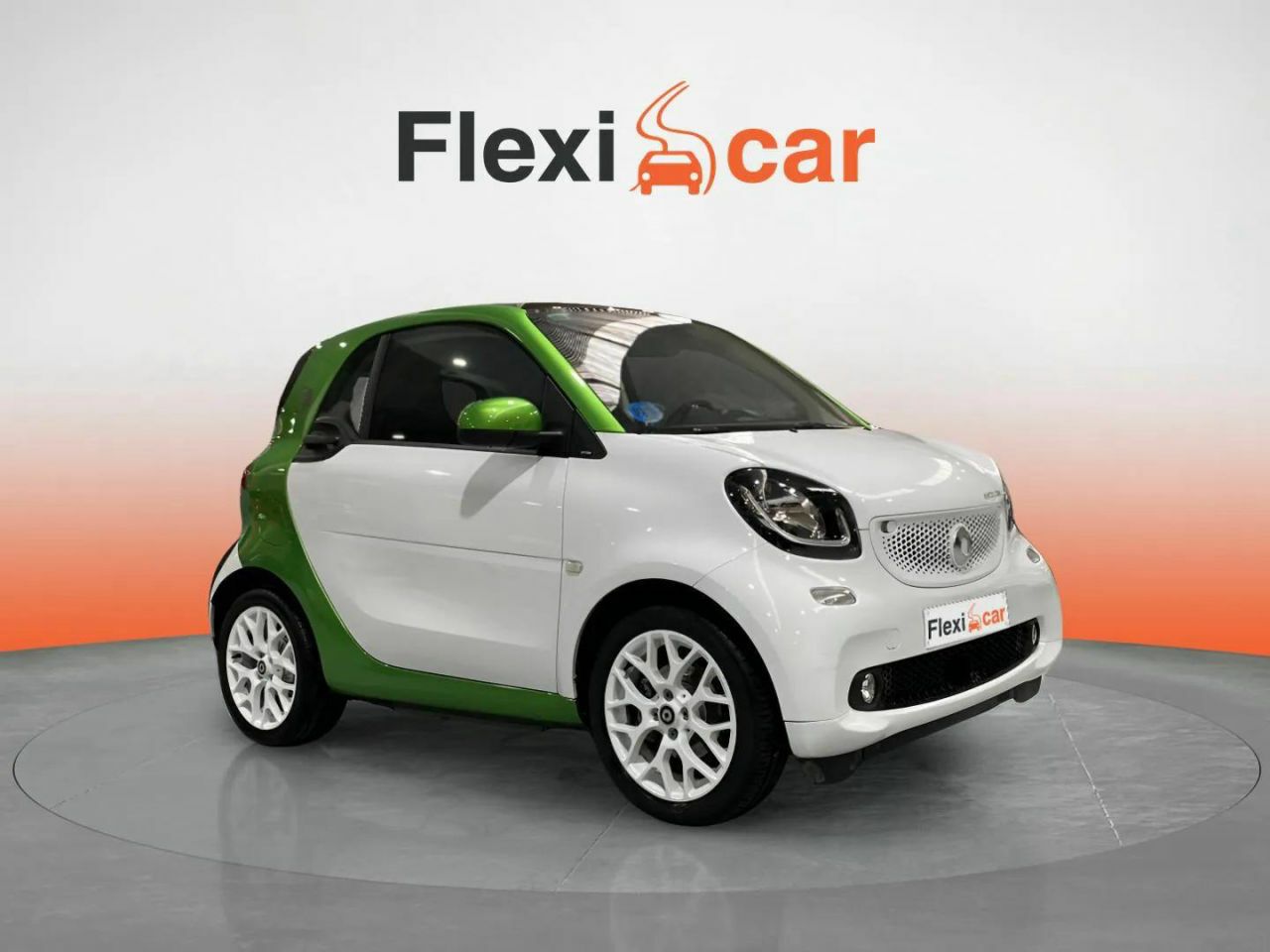 Foto smart fortwo 2017 /