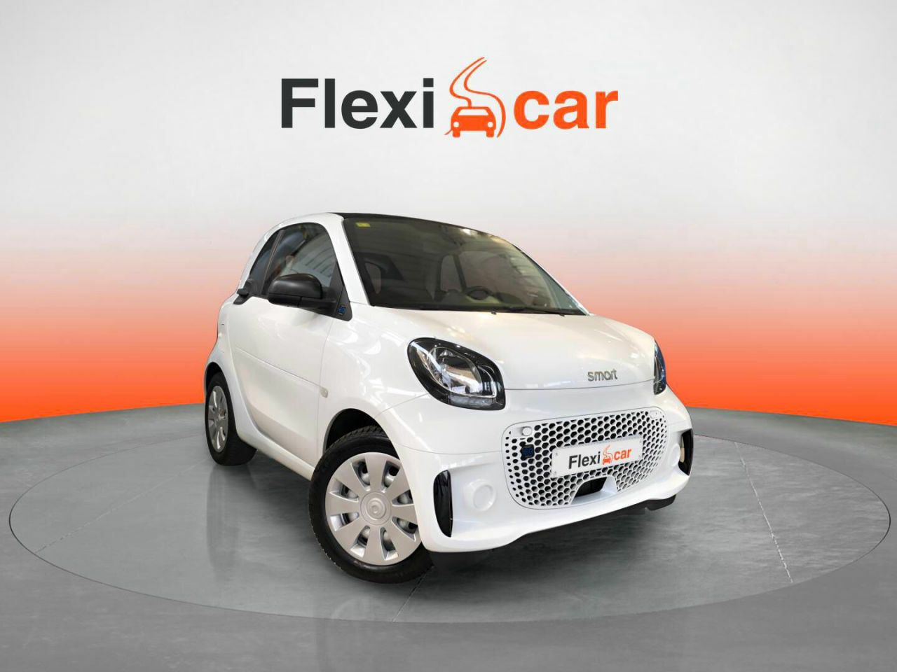 Foto smart fortwo 2021 /