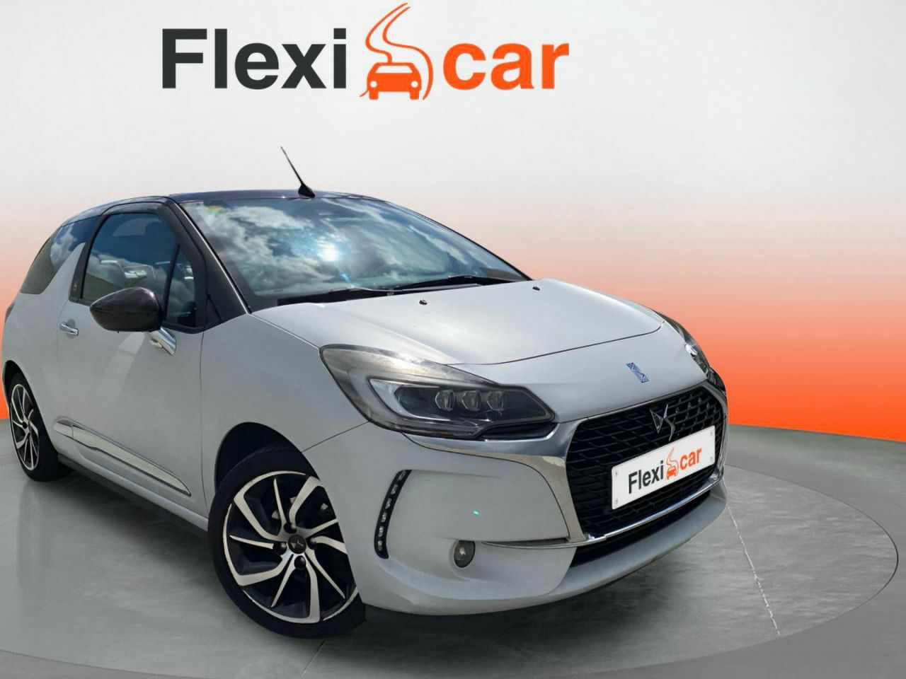 Parcela con vistas al mar en pontevedra  de segunda mano en Pontevedra - ds automobiles ds 3 2017 /