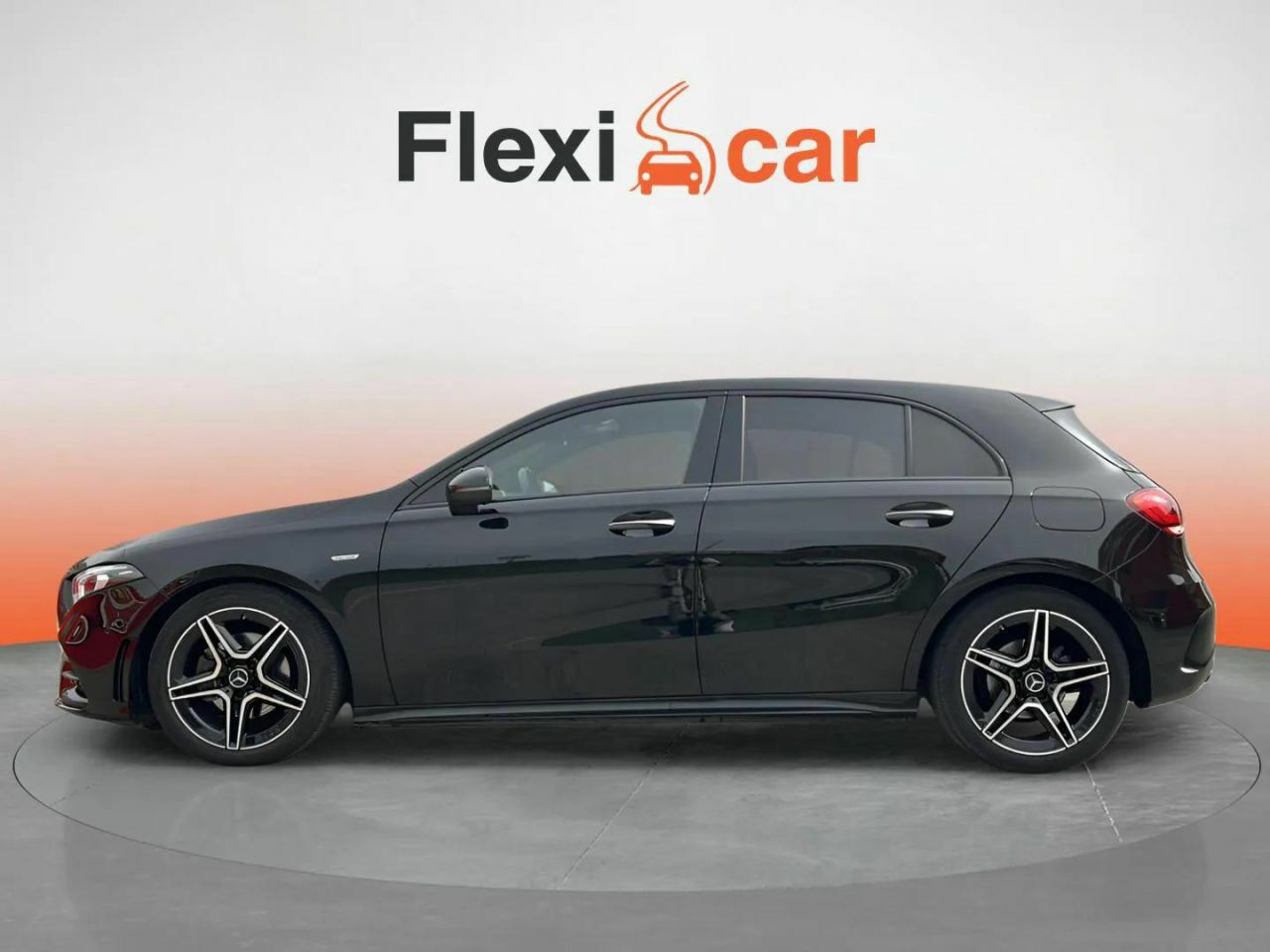 mercedes clase a 2021 / foto grande (3)