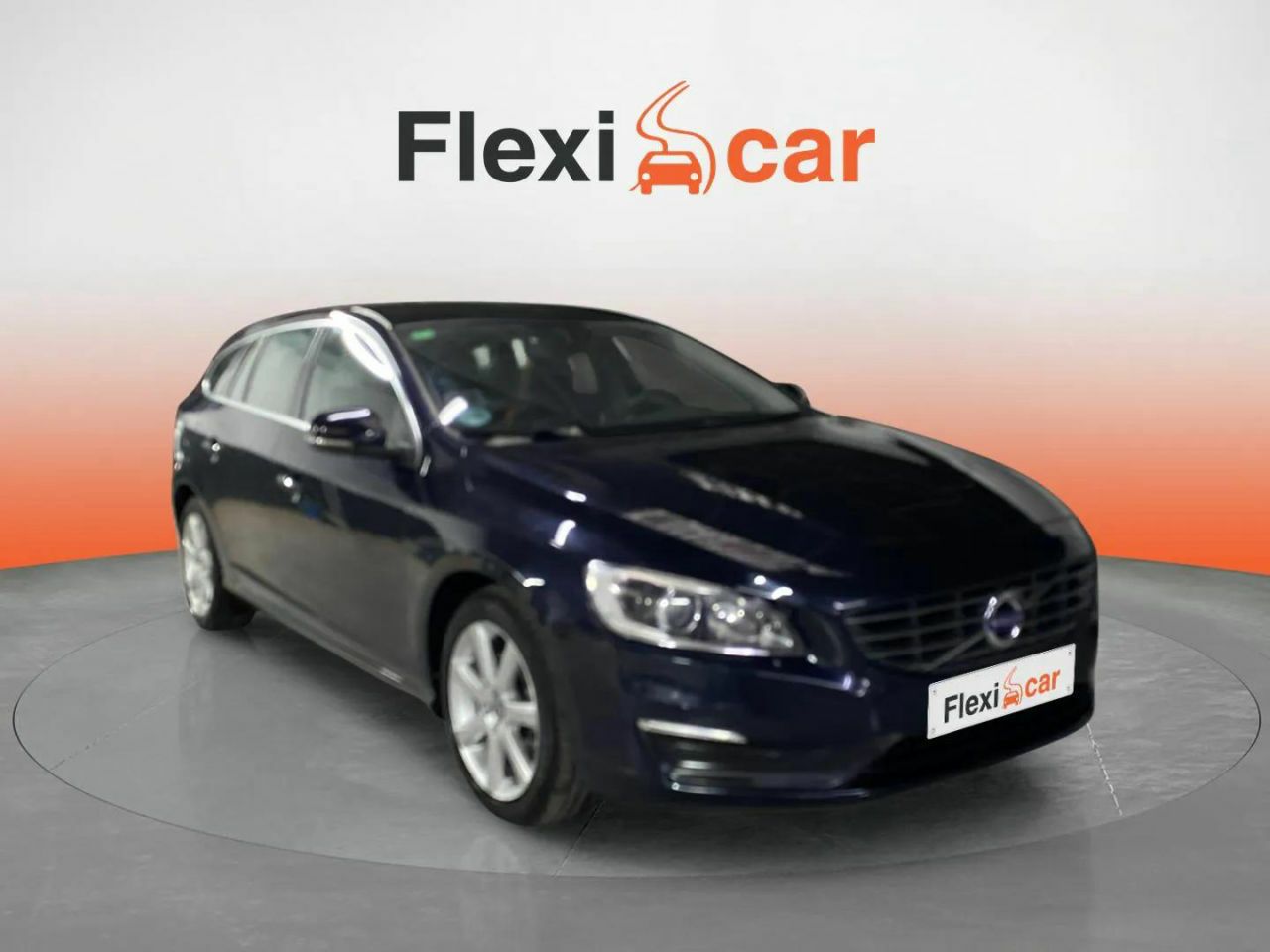 Volvo xc60 con cambio de 8 marchas  de segunda mano - volvo v60 2017 /