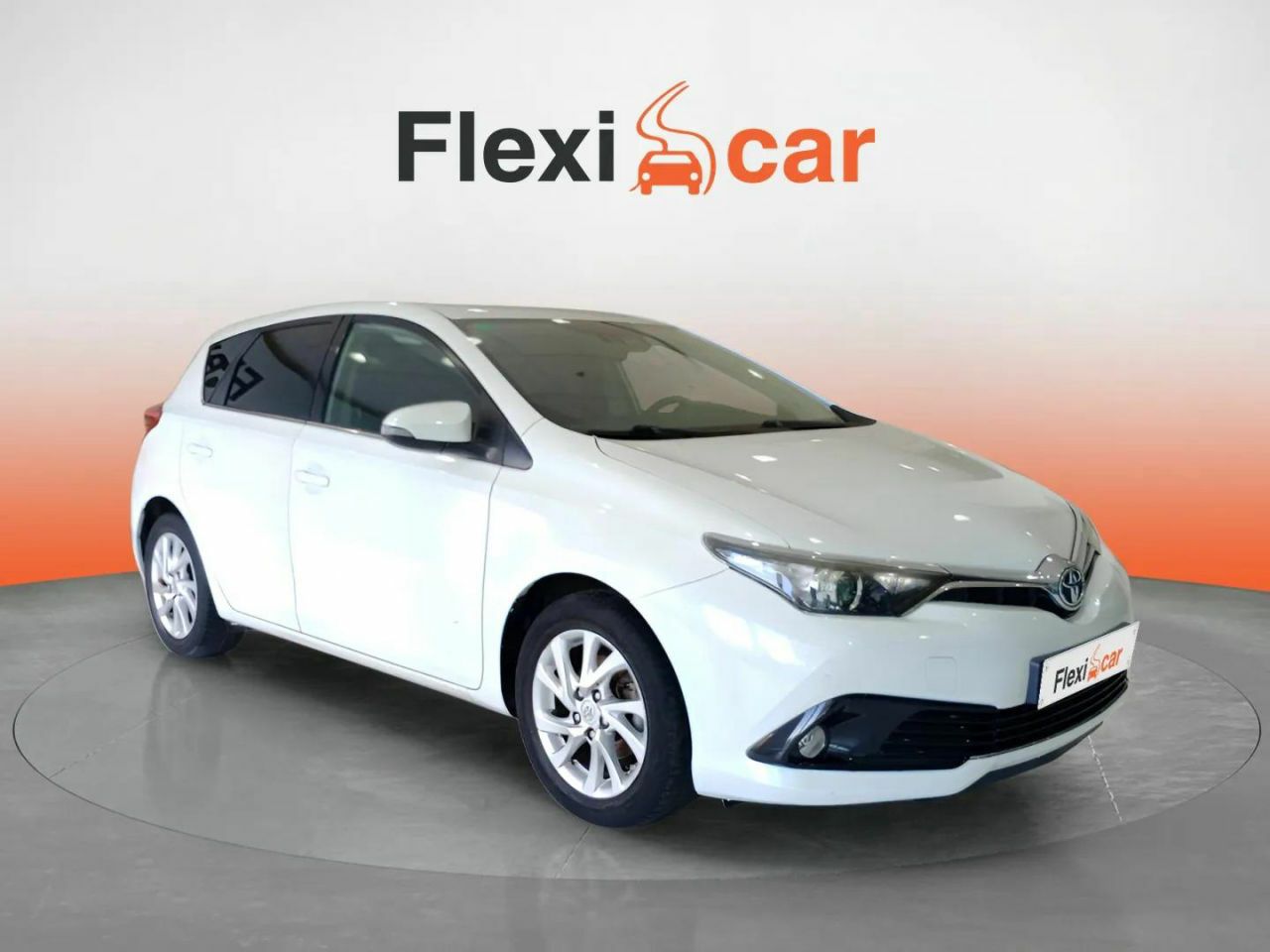 Foto toyota auris 2018 /