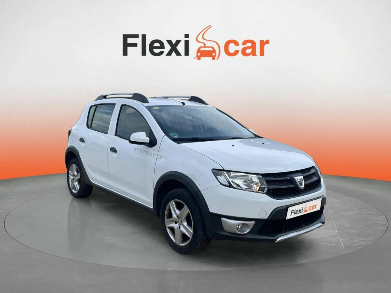 Dacia duster con cambio manual  de segunda mano - dacia sandero 2015 /