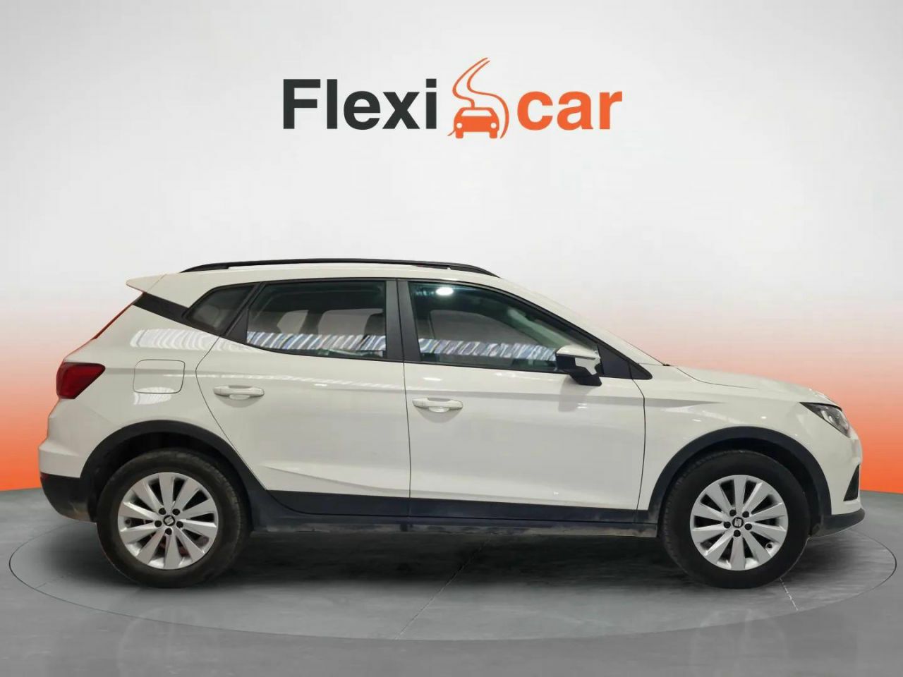 seat arona 2020 / foto grande (3)