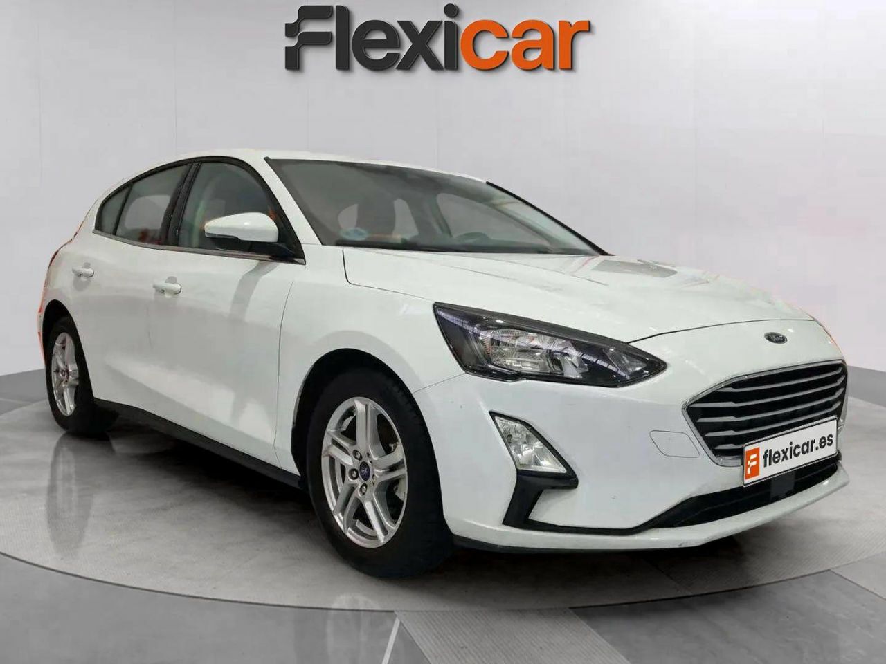 Foto ford focus 2020 /