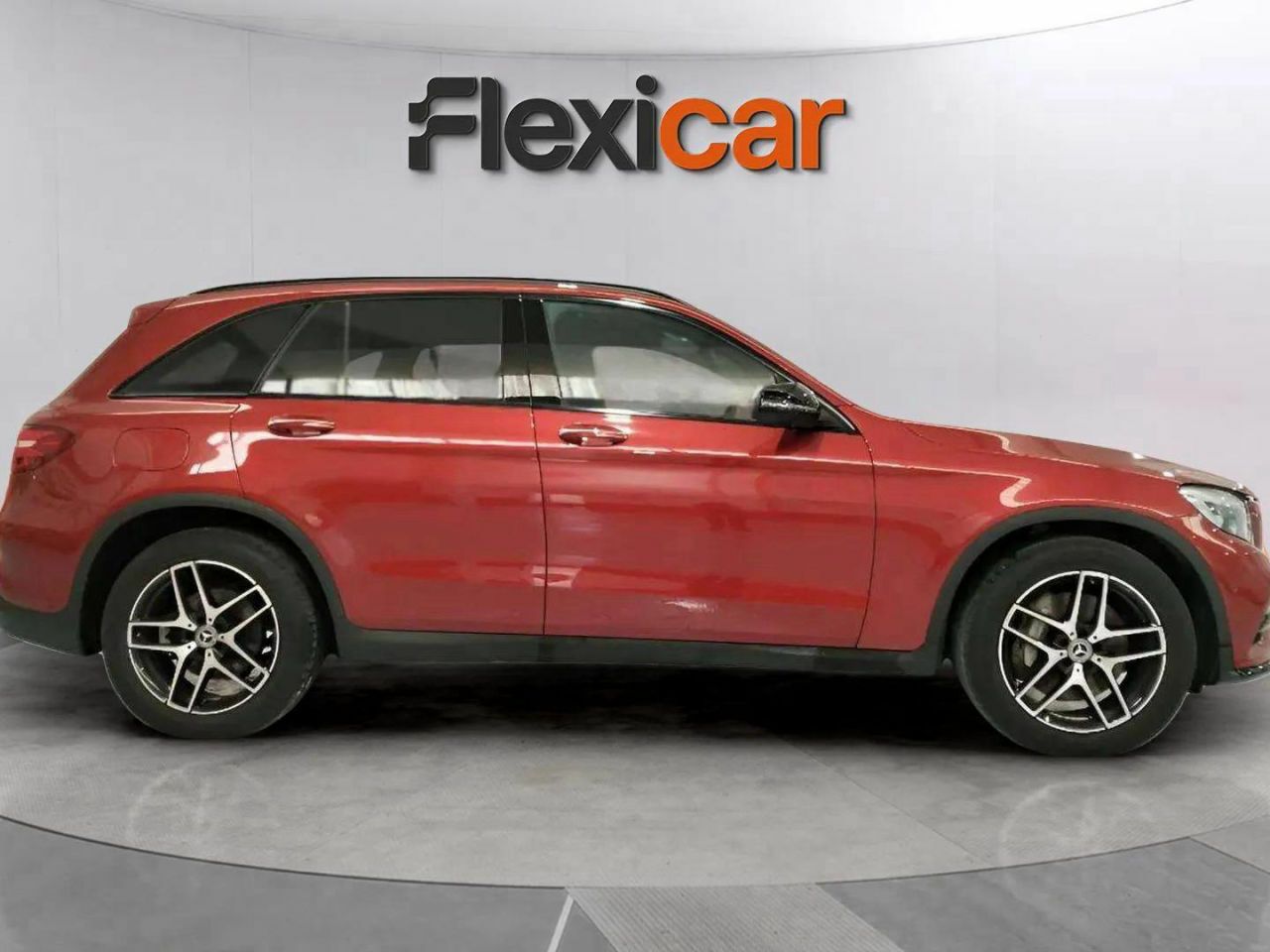 mercedes glc 2019 / foto grande (3)