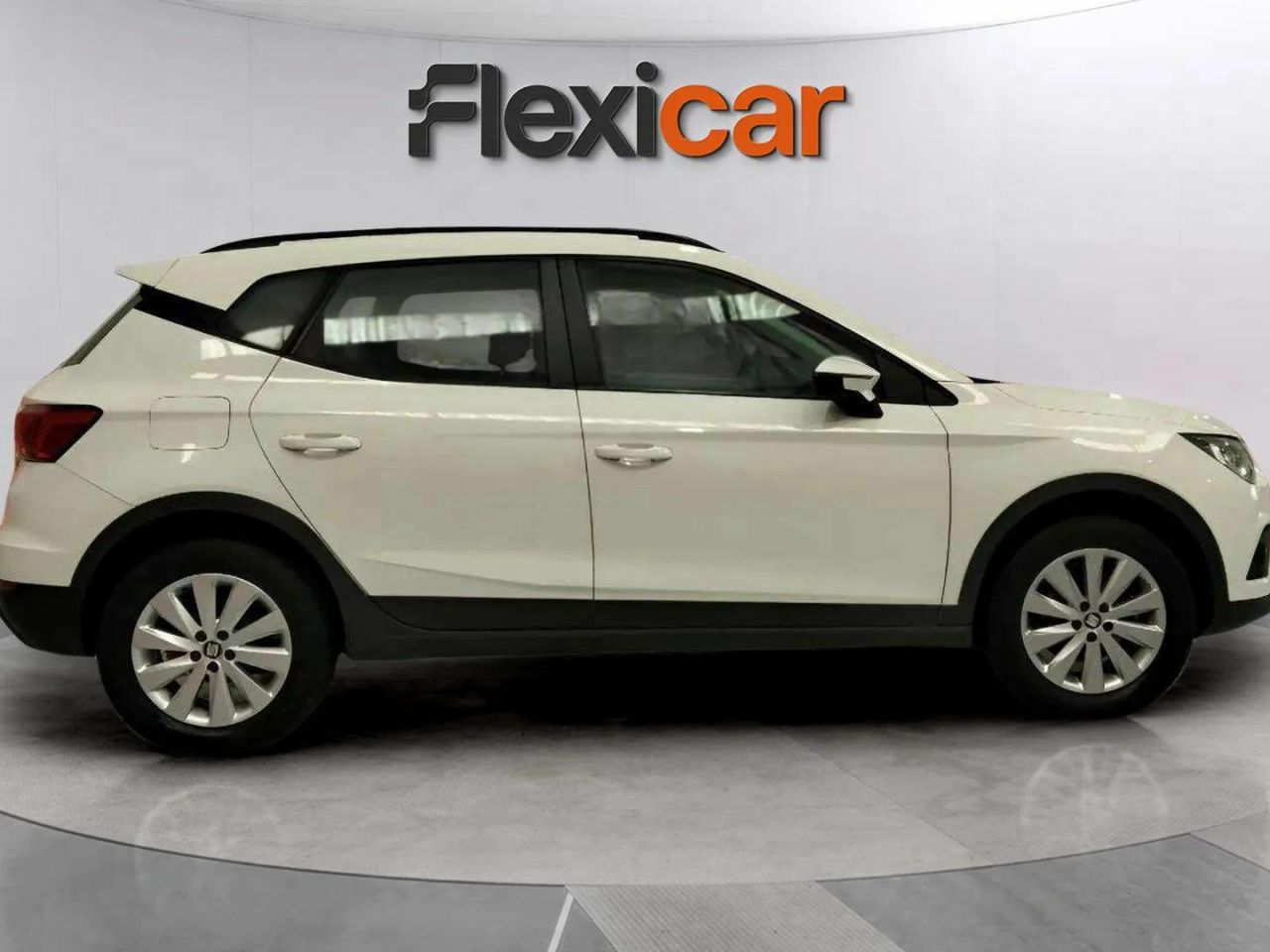 seat arona 2020 / foto grande (3)