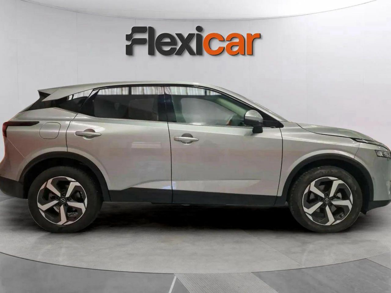 nissan qashqai 2024 / foto grande (3)