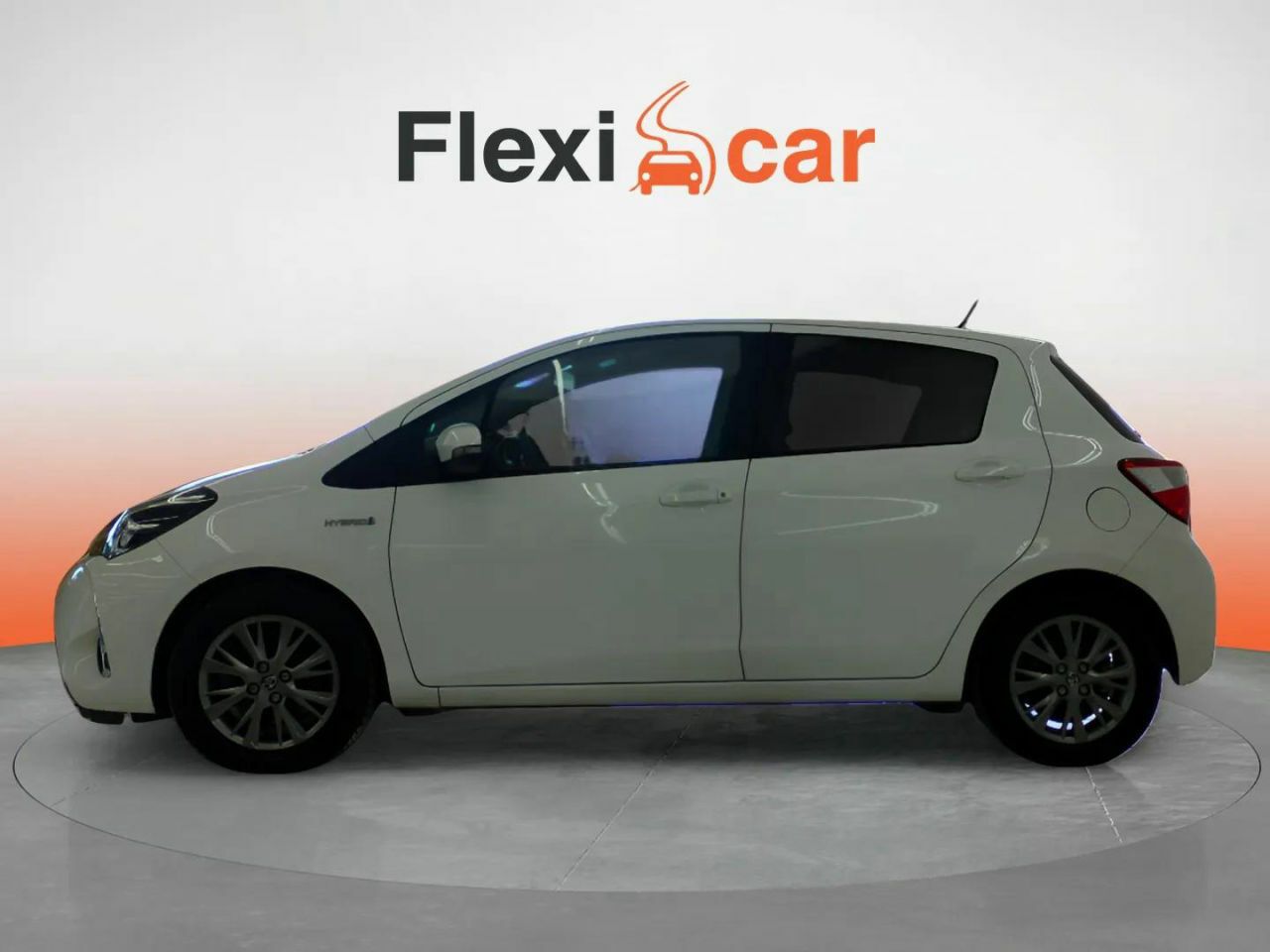 toyota yaris 2018 / foto grande (3)