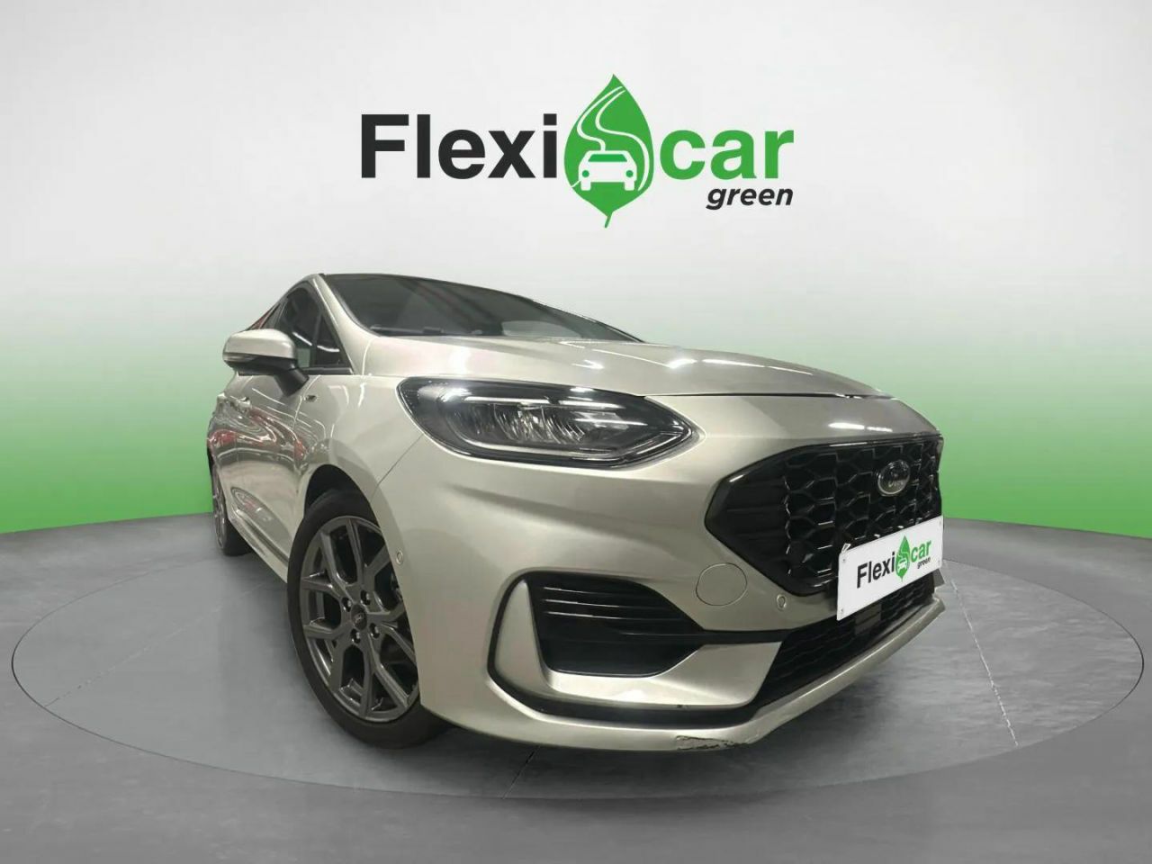 Fiesta 125cv hibrido  de segunda mano - ford fiesta 2023 /