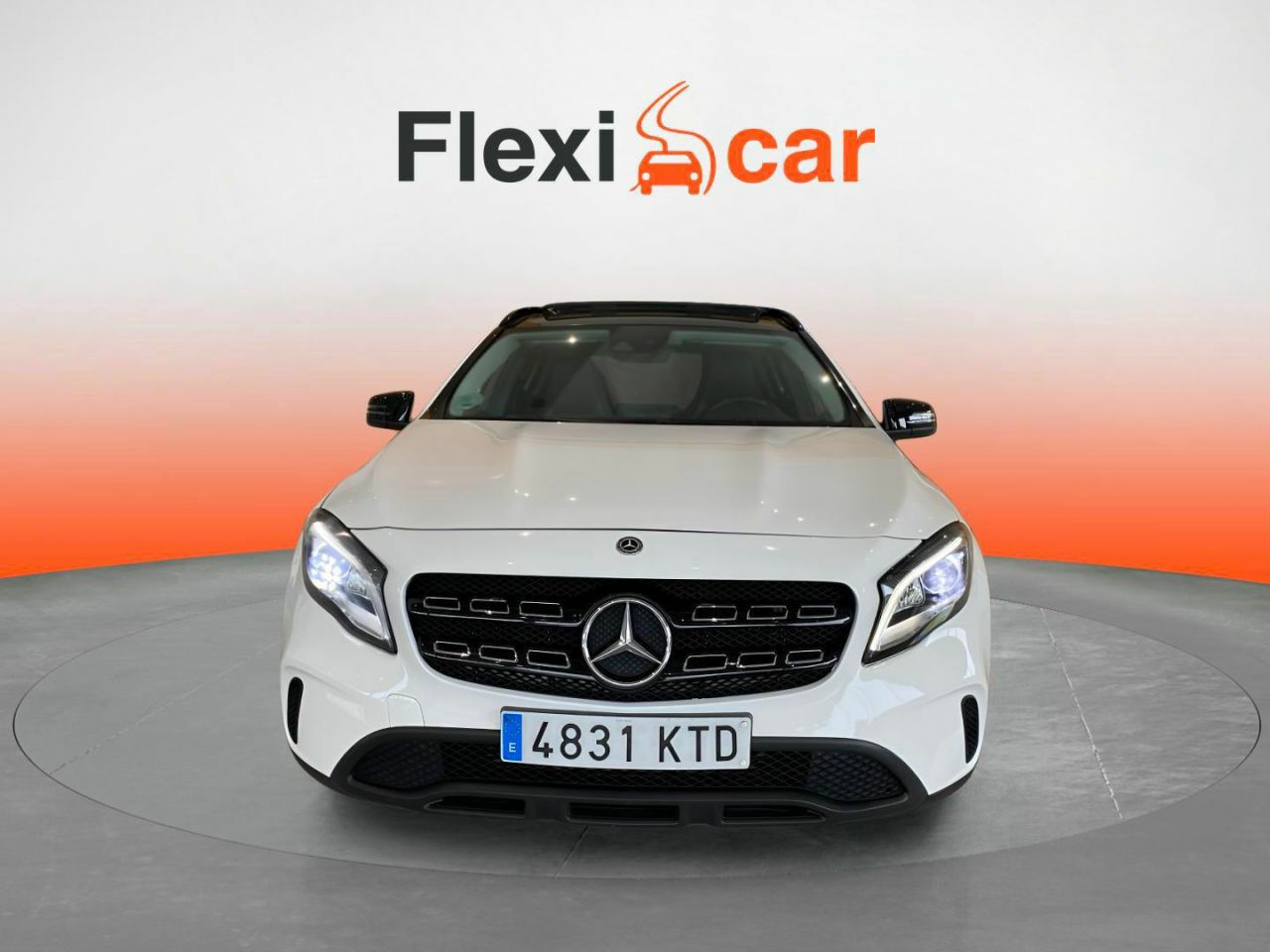 mercedes gla 2019 / foto grande (2)