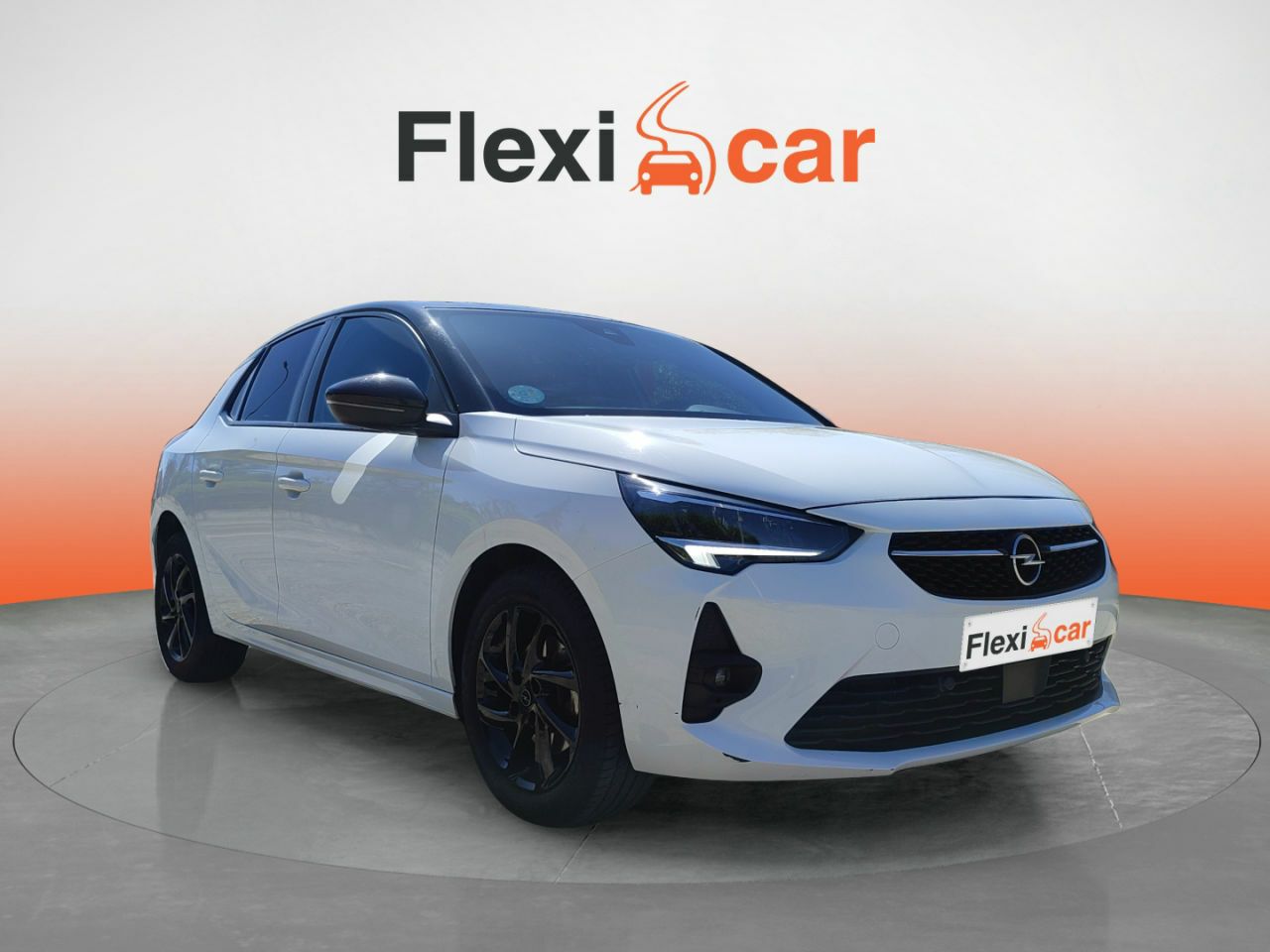 Mucho menos piensas  de segunda mano - opel corsa 2023 /