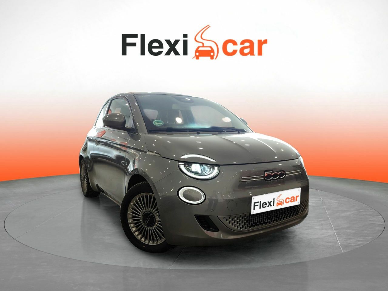 Mucho menos piensas mucho  de segunda mano - fiat 500 2021 /