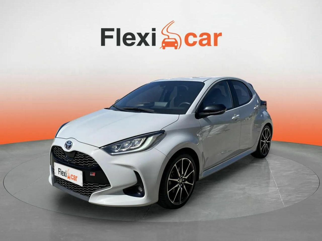 toyota yaris 2023 / foto grande (2)