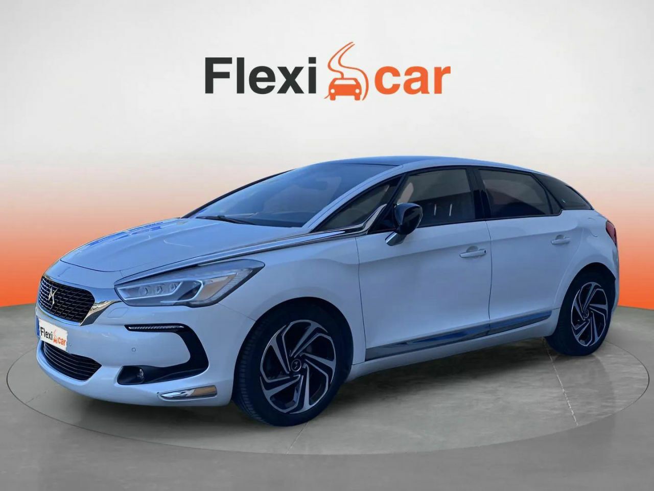 ds automobiles ds 5 2018 / foto grande (2)