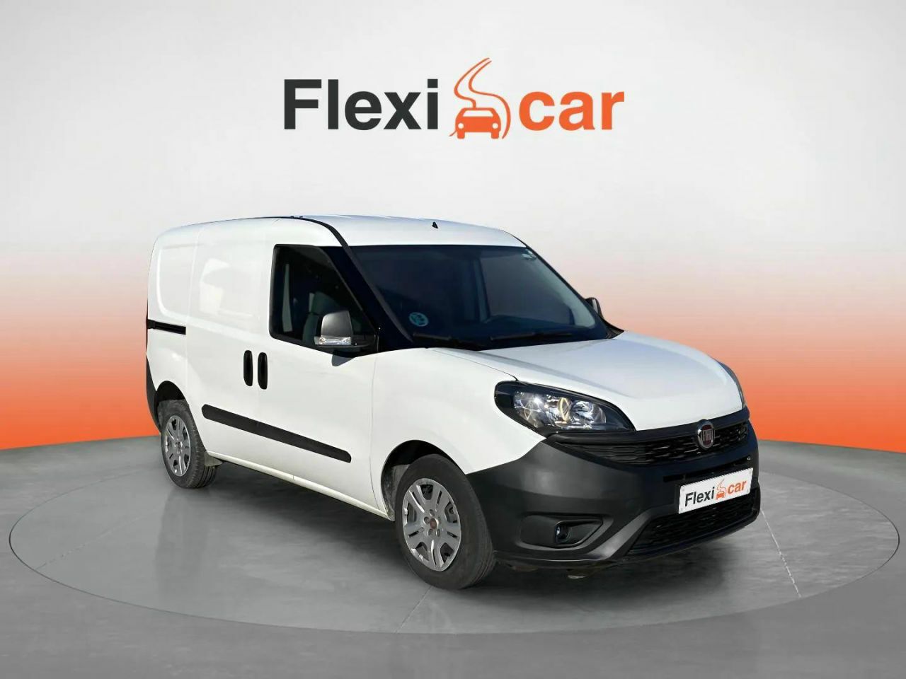 Fiat doblo cargo  de segunda mano - fiat doblò 2020 /