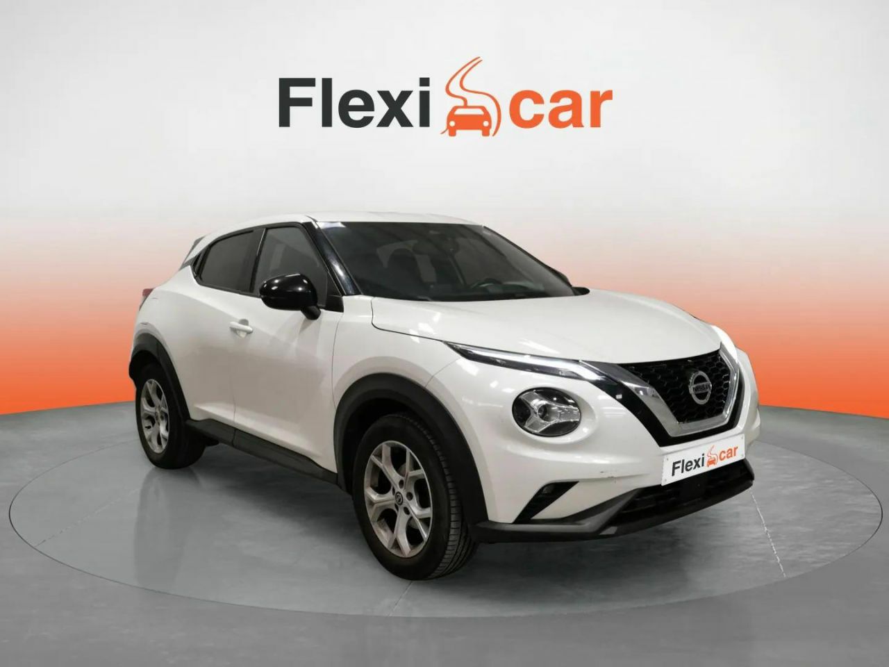 Mucho menos piensas  de segunda mano - nissan juke 2021 /