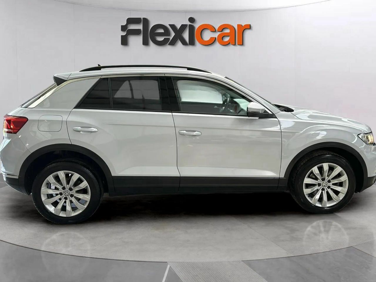 volkswagen t-roc 2018 / foto grande (2)