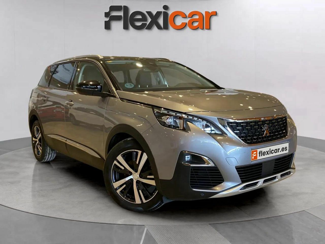 Mucho menos piensas mucho  de segunda mano - peugeot 5008 2020 /