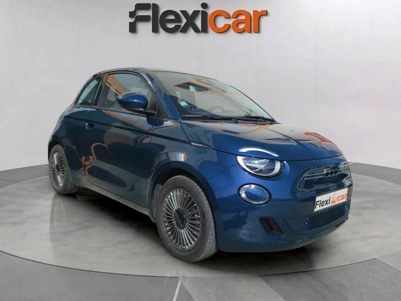 Mini cooper electrico 2022  de segunda mano - fiat 500 2022 /