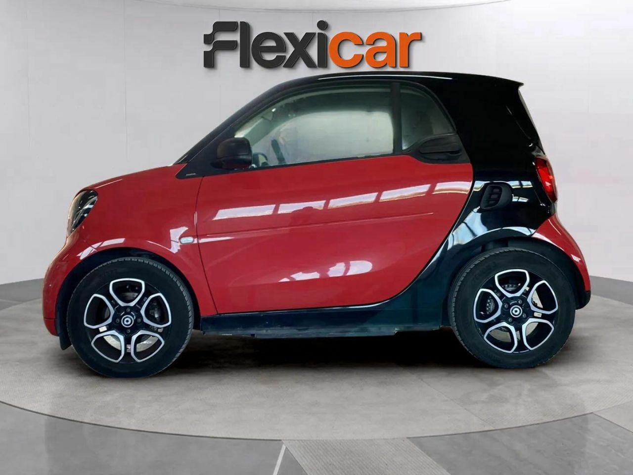 smart fortwo 2019 / foto grande (2)