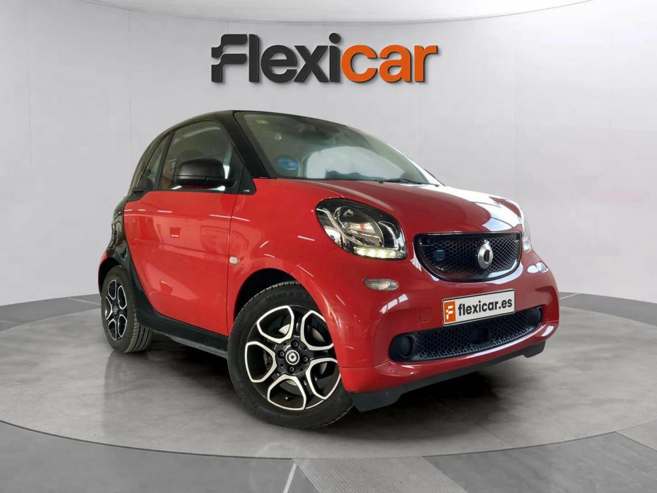 Foto smart fortwo 2019 /