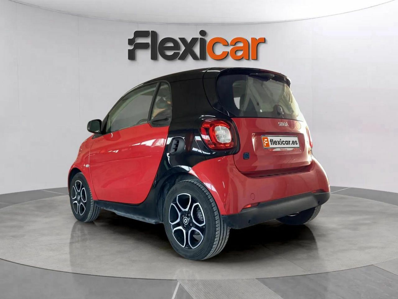smart fortwo 2019 / foto grande (3)
