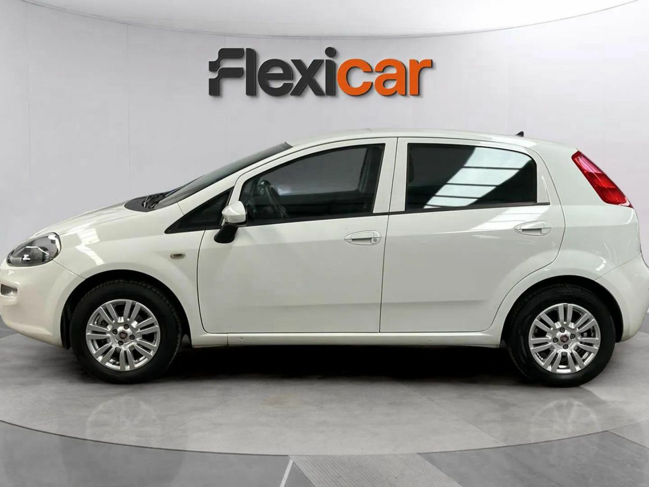 fiat punto 2017 / foto grande (3)