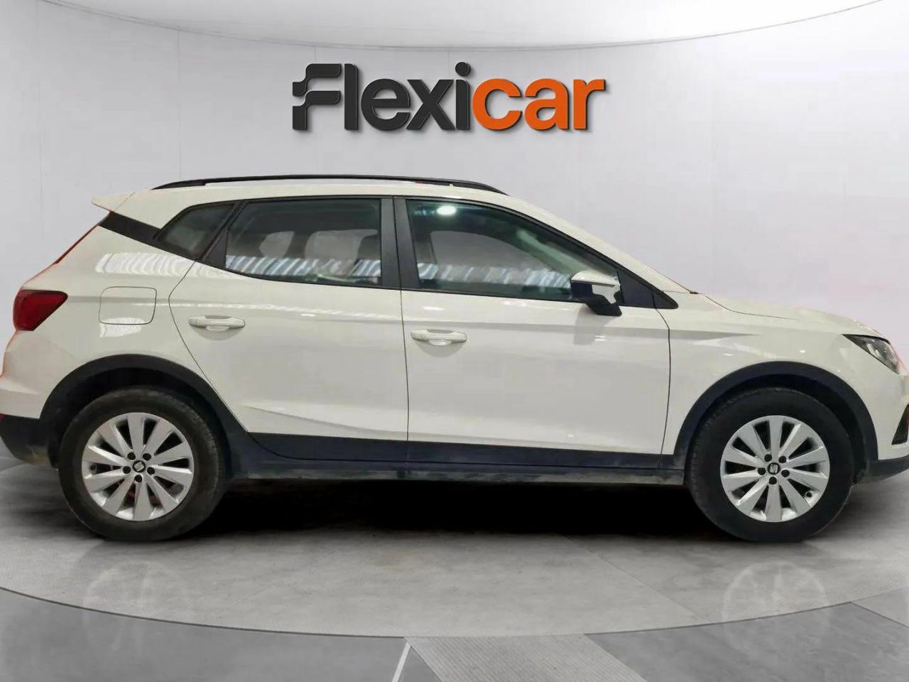 seat arona 2020 / foto grande (3)