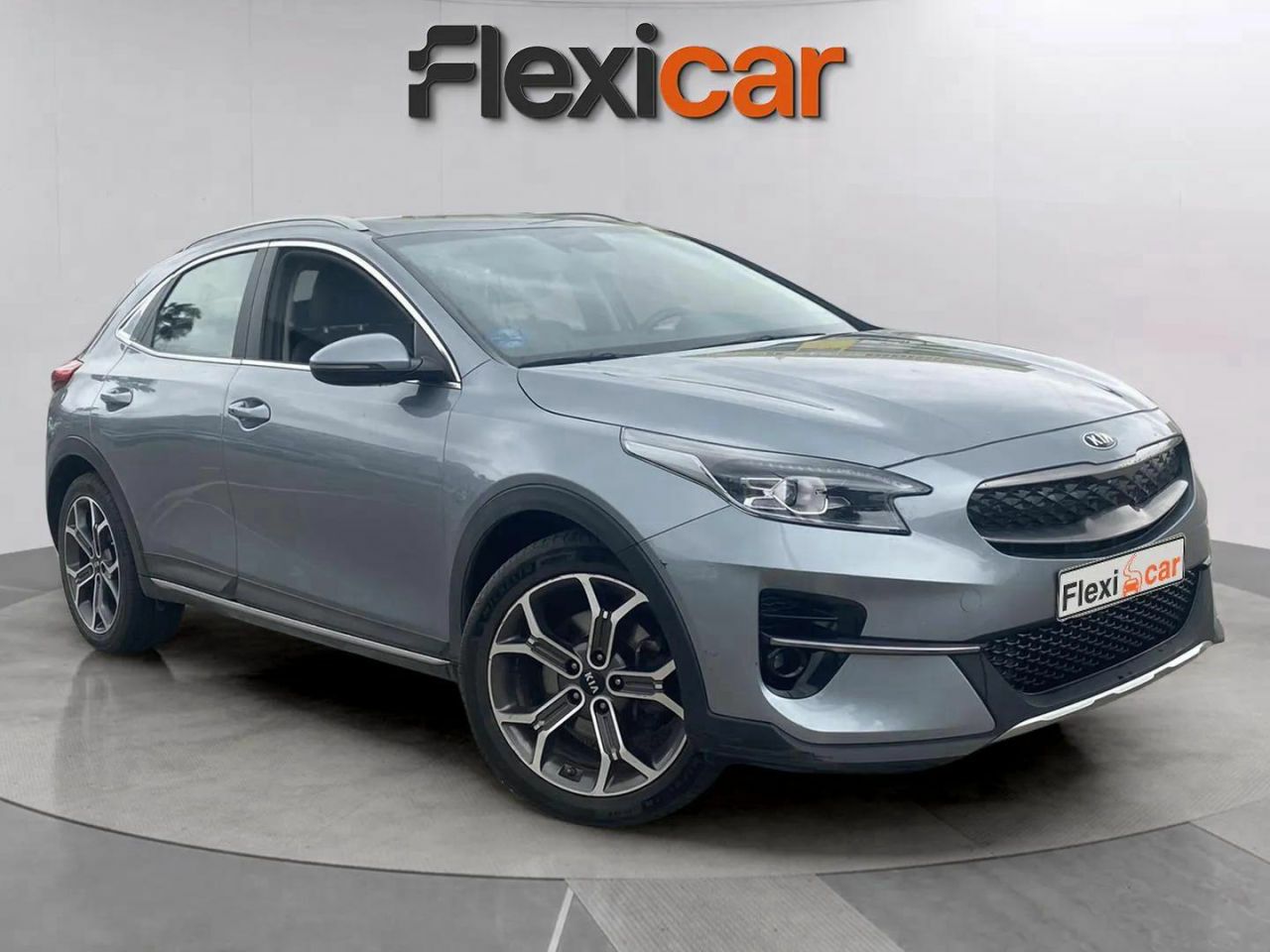 Mucho menos piensas mucho  de segunda mano - kia xceed 2021 /