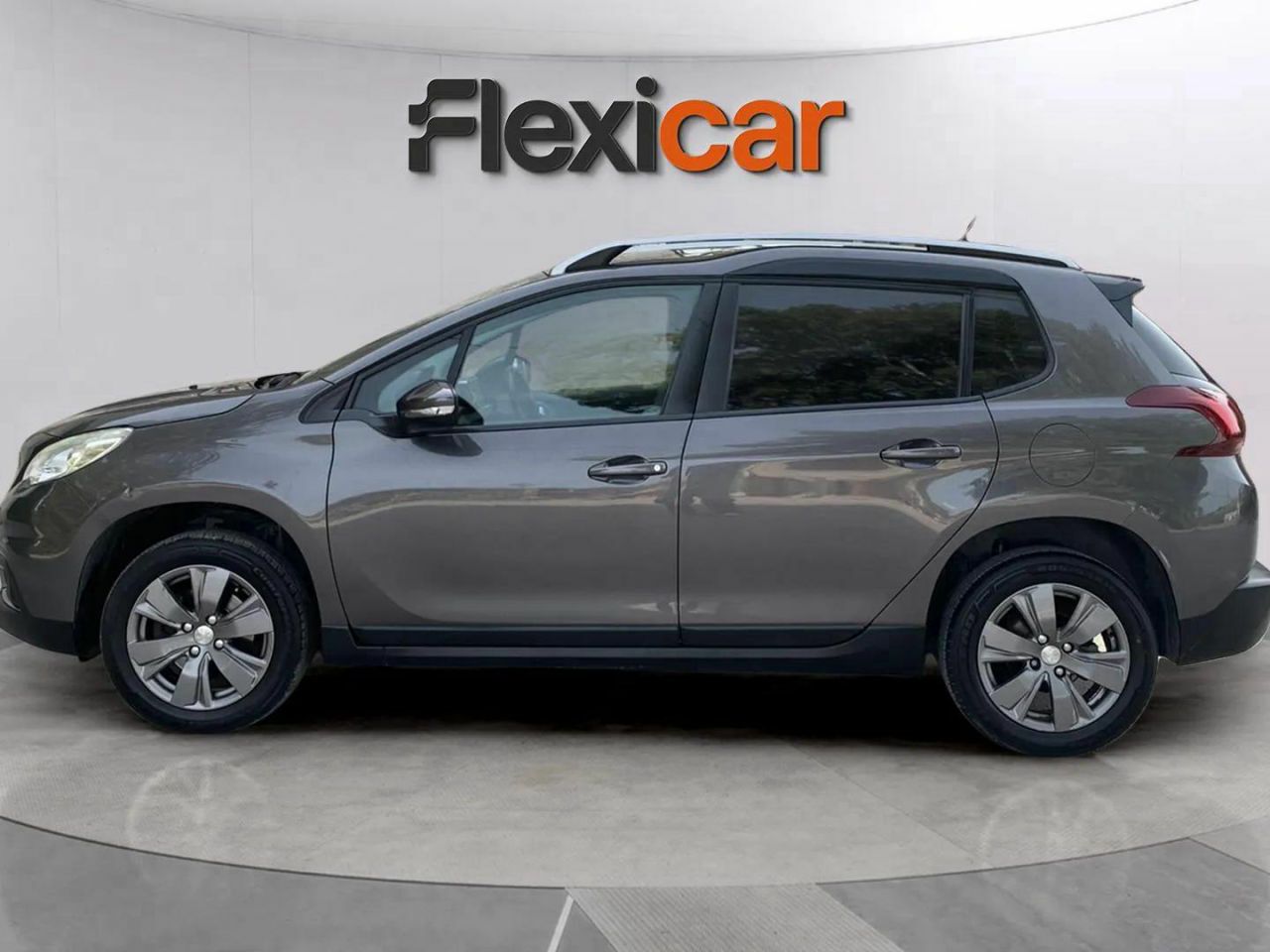 peugeot 2008 2016 / foto grande (3)