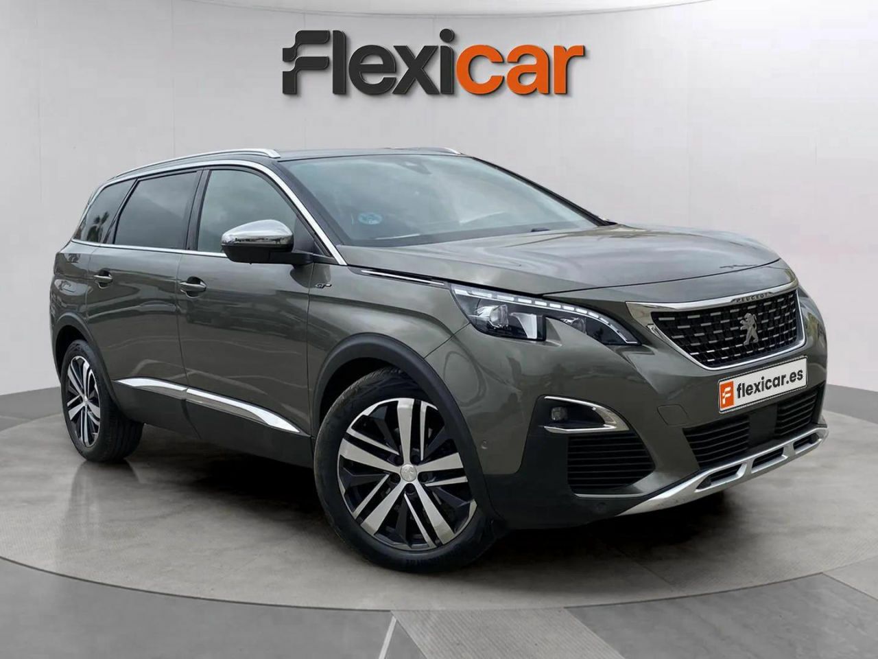 Nuevo  de segunda mano - peugeot 5008 2019 /