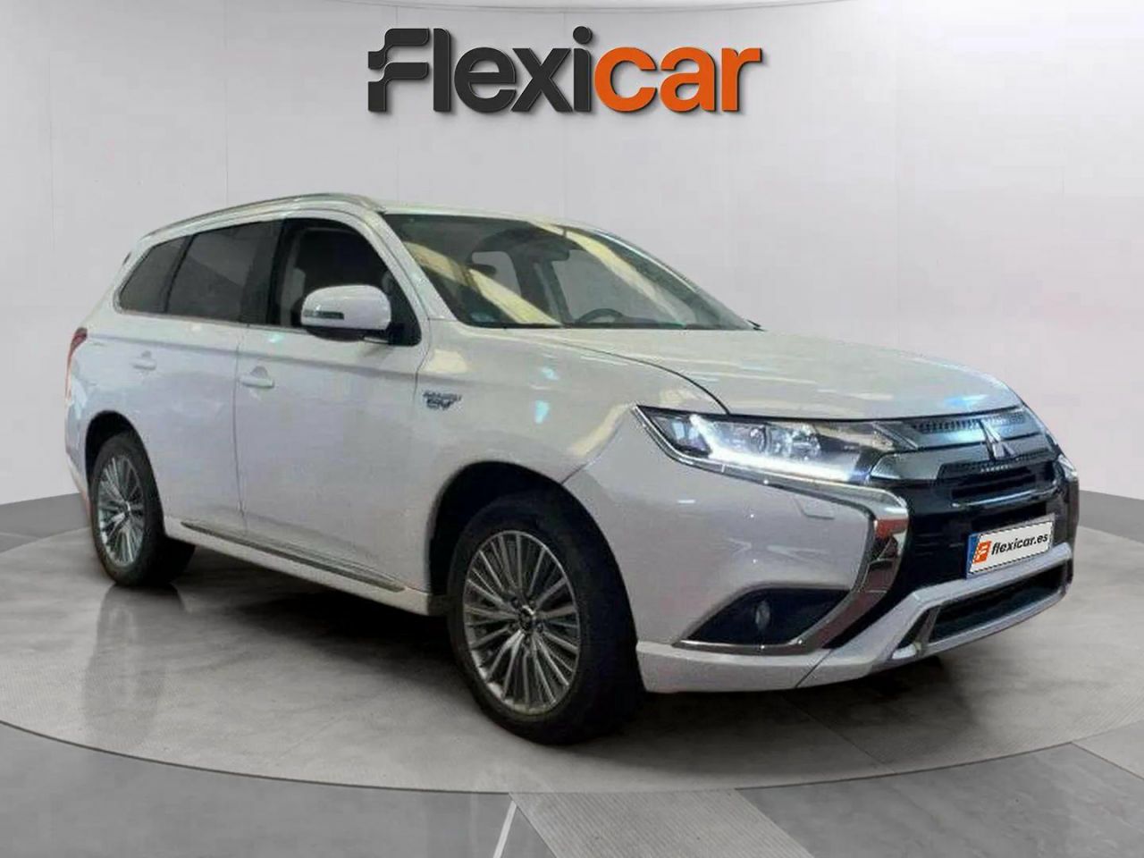 Nuevo  de segunda mano - mitsubishi outlander 2019 /