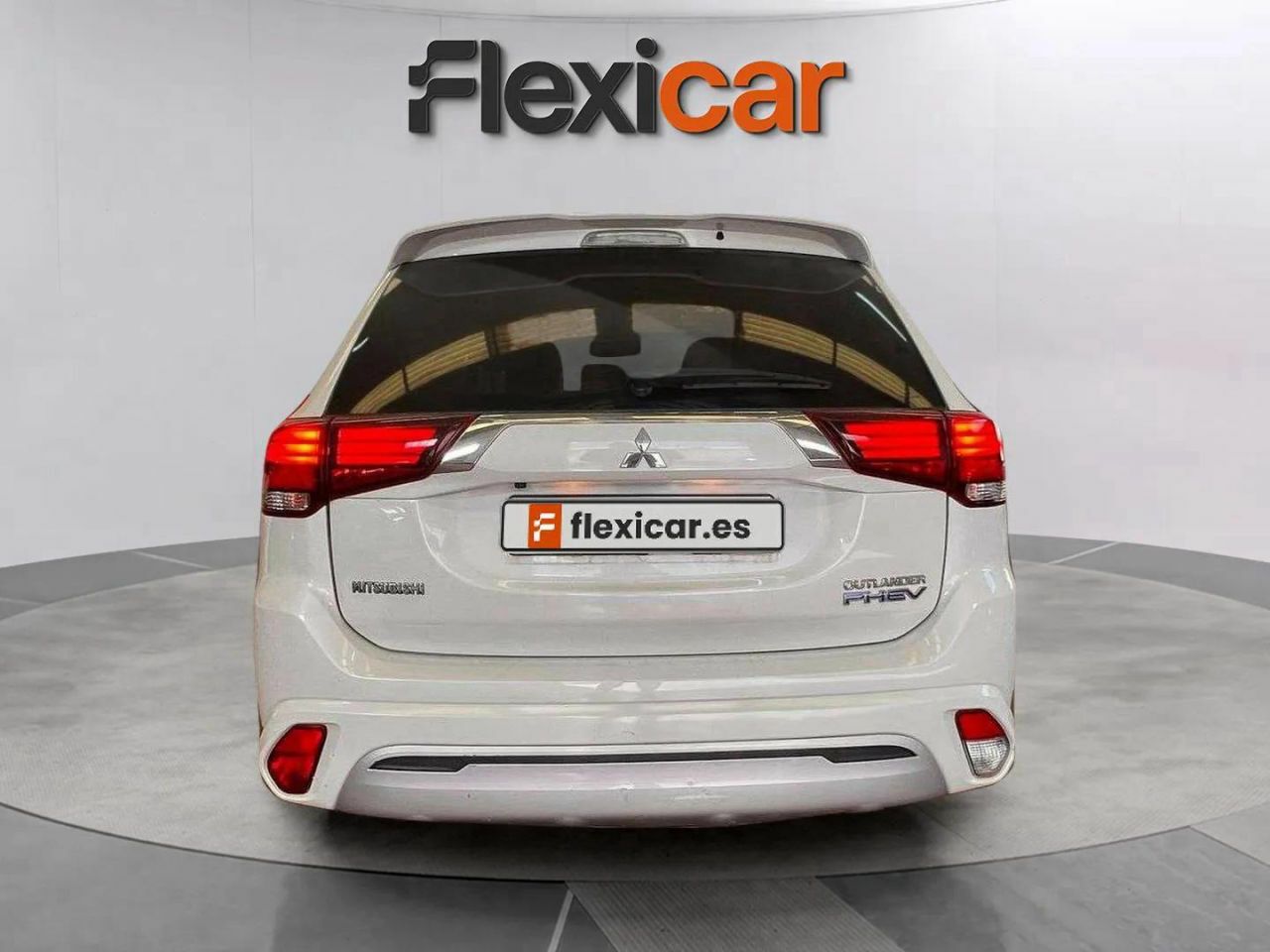 mitsubishi outlander 2019 / foto grande (2)