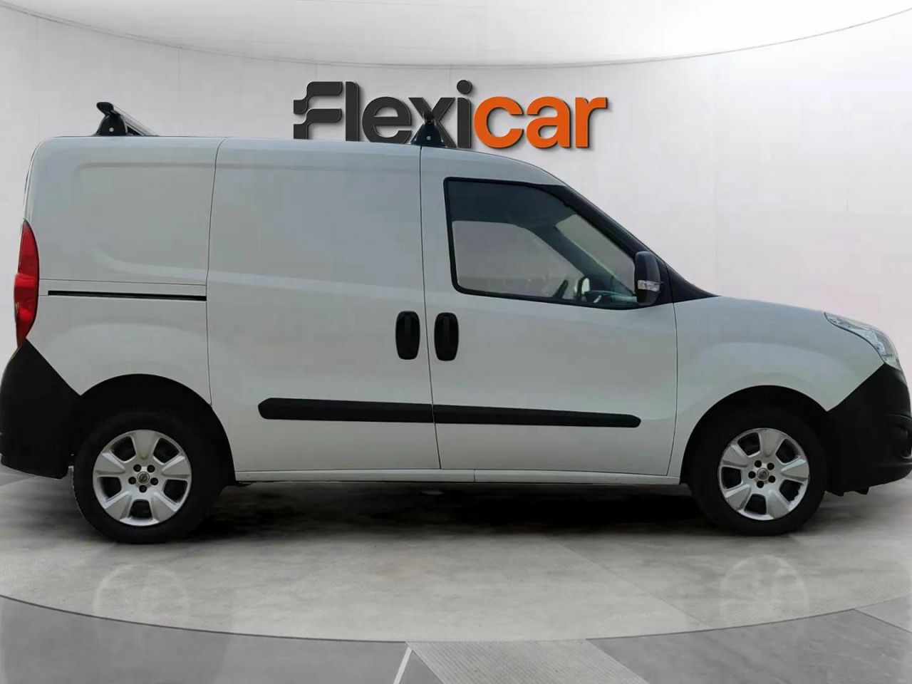opel combo cargo 2018 / foto grande (3)