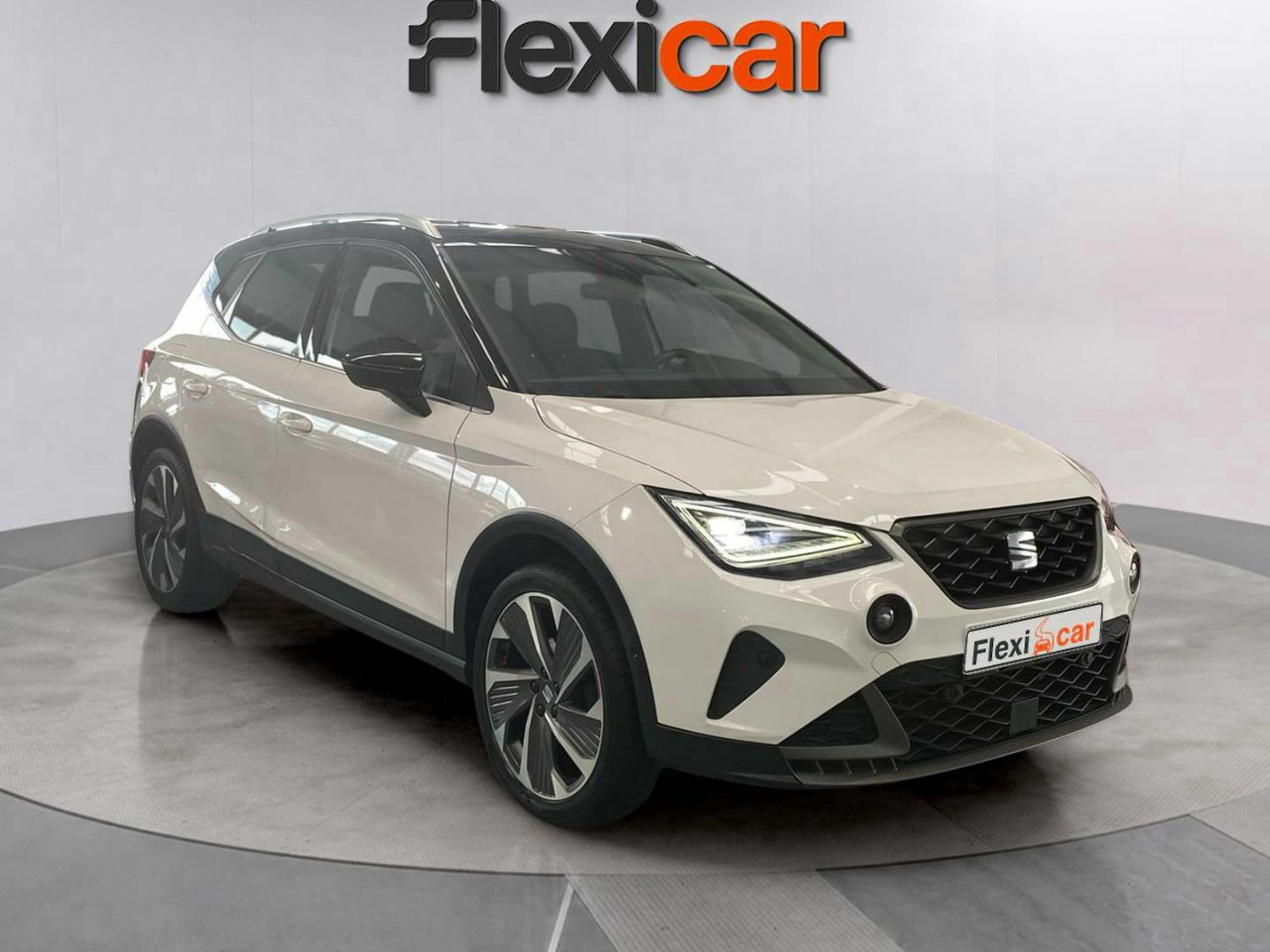 Ford transit navarra  de segunda mano en Navarra - seat arona 2022 /