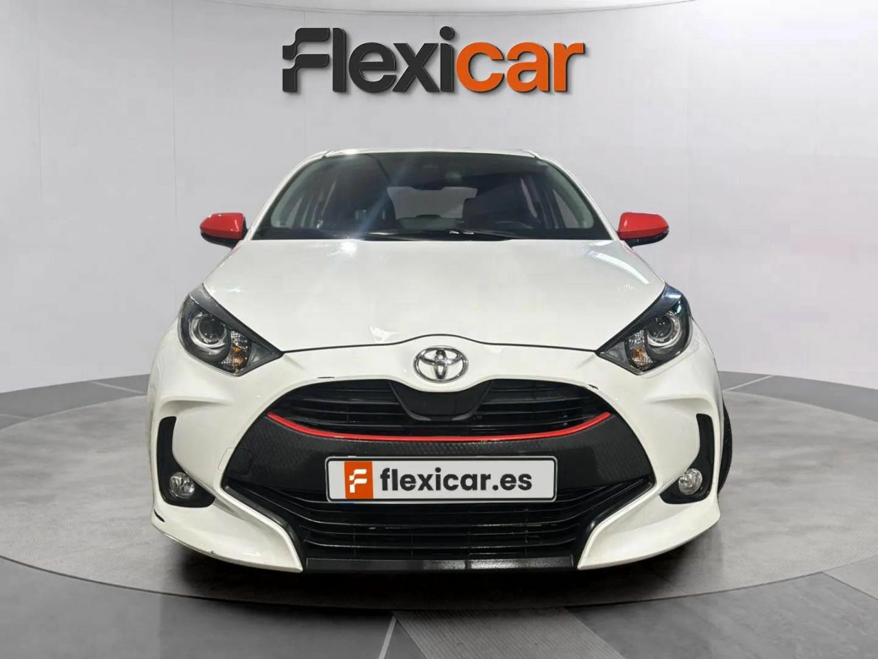 toyota yaris 2022 / foto grande (2)