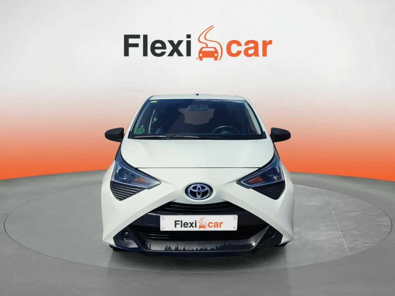toyota aygo 2019 / foto grande (2)
