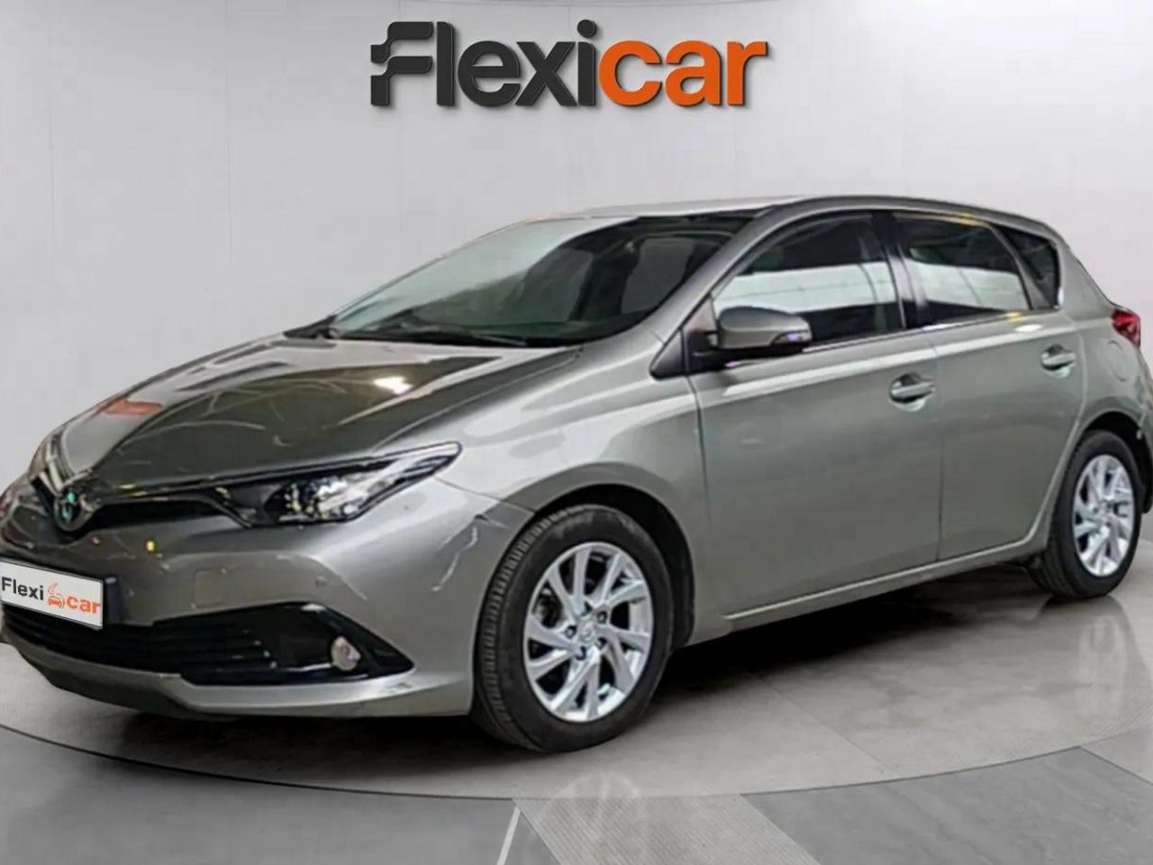 toyota auris 2016 / foto grande (3)