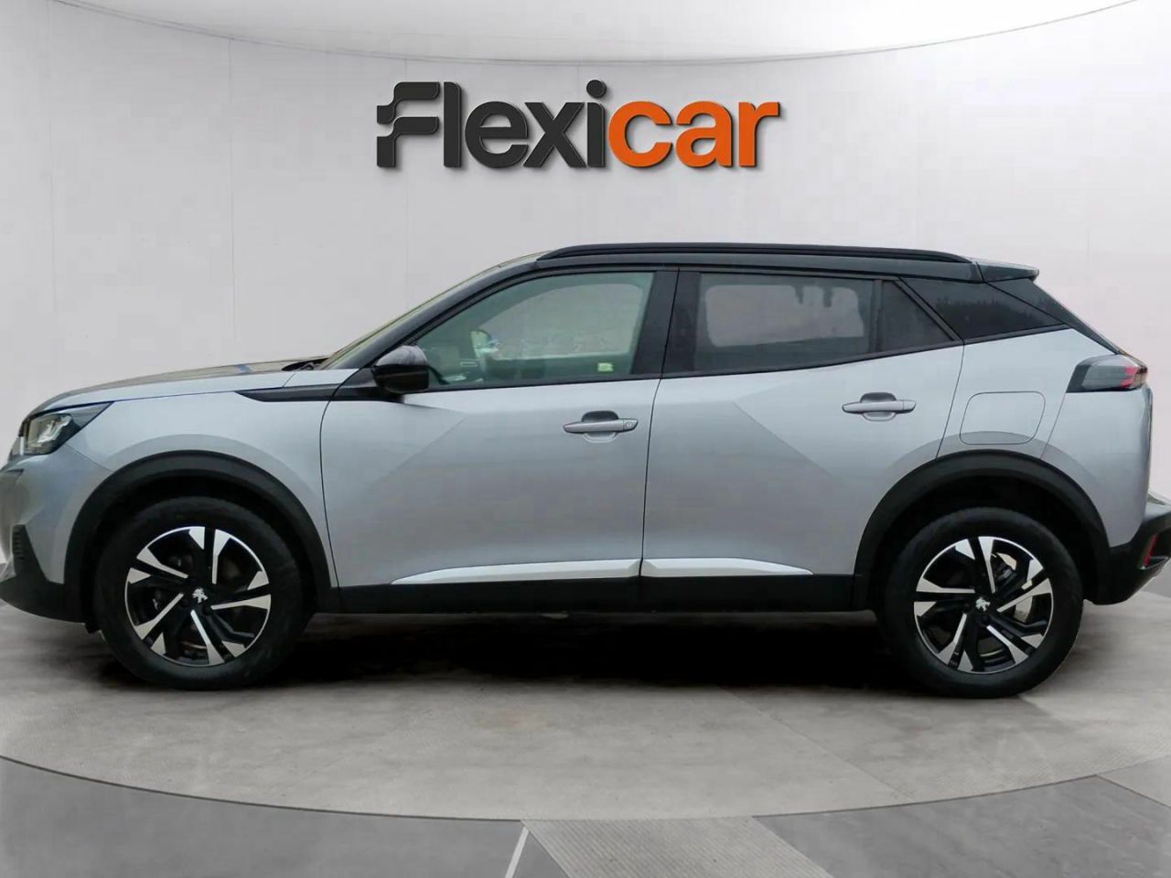 peugeot 2008 2023 / foto grande (3)