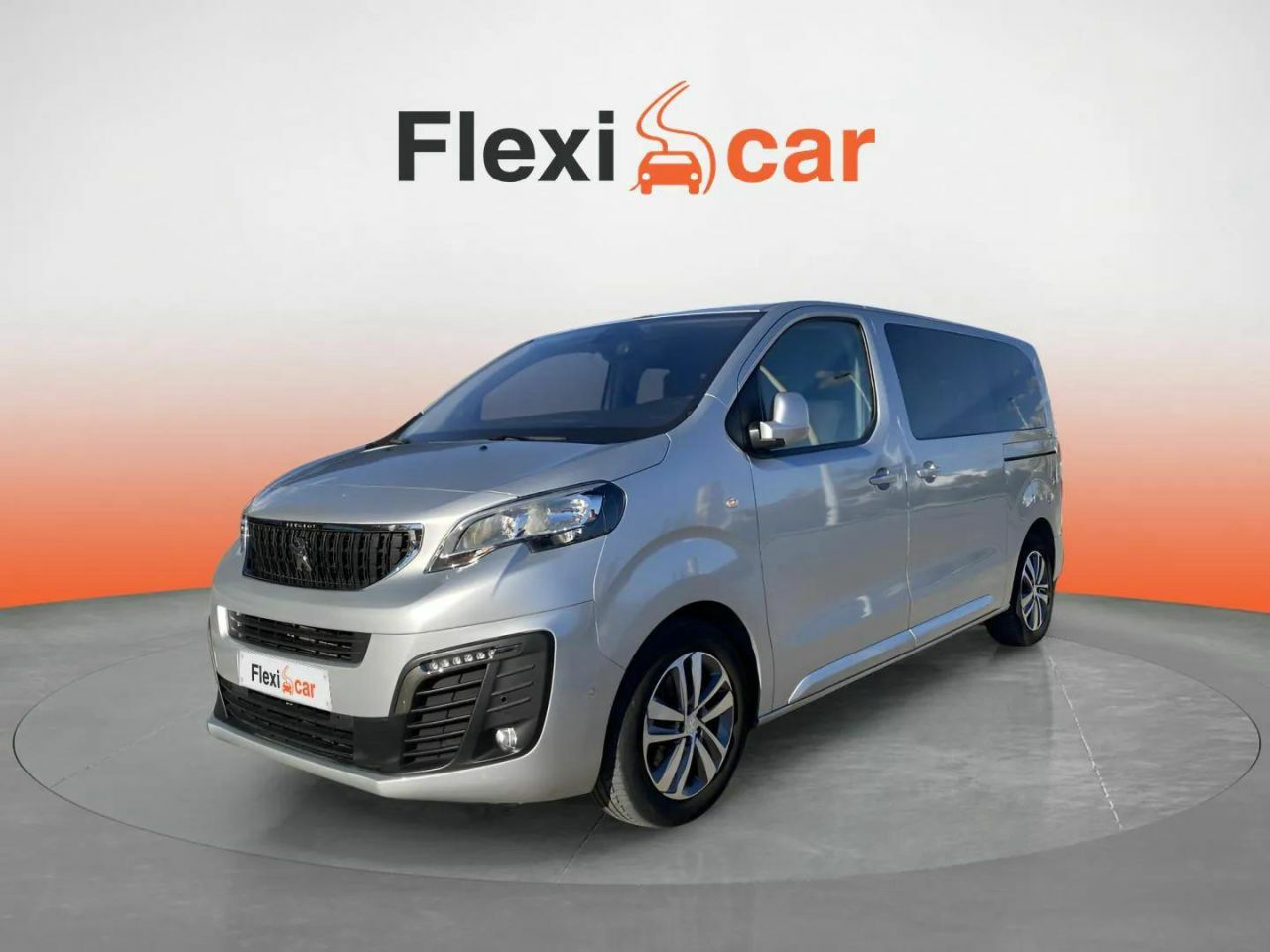 peugeot traveller 2019 / foto grande (3)