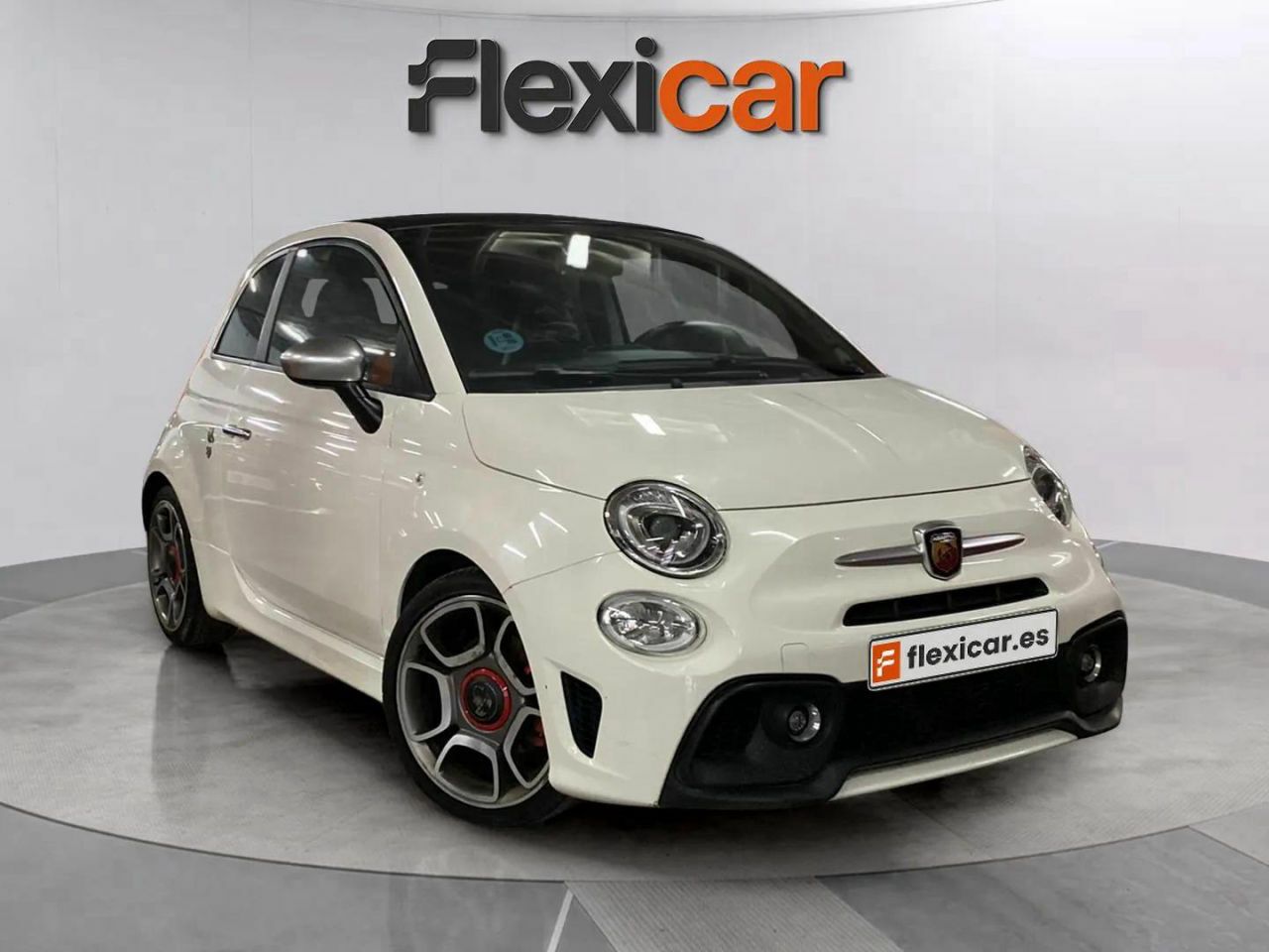 Foto abarth 500 2021 /