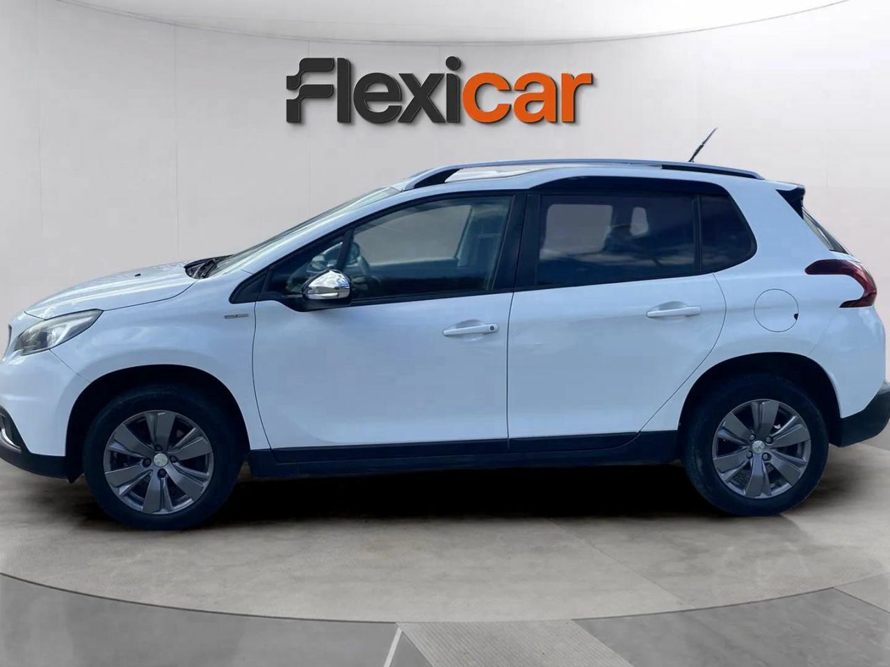peugeot 2008 2019 / foto grande (3)