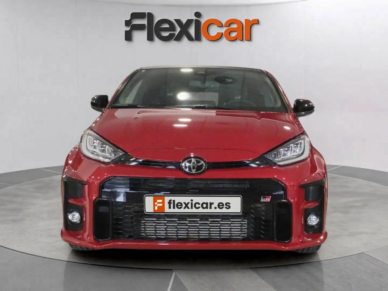 toyota yaris 2021 / foto grande (2)