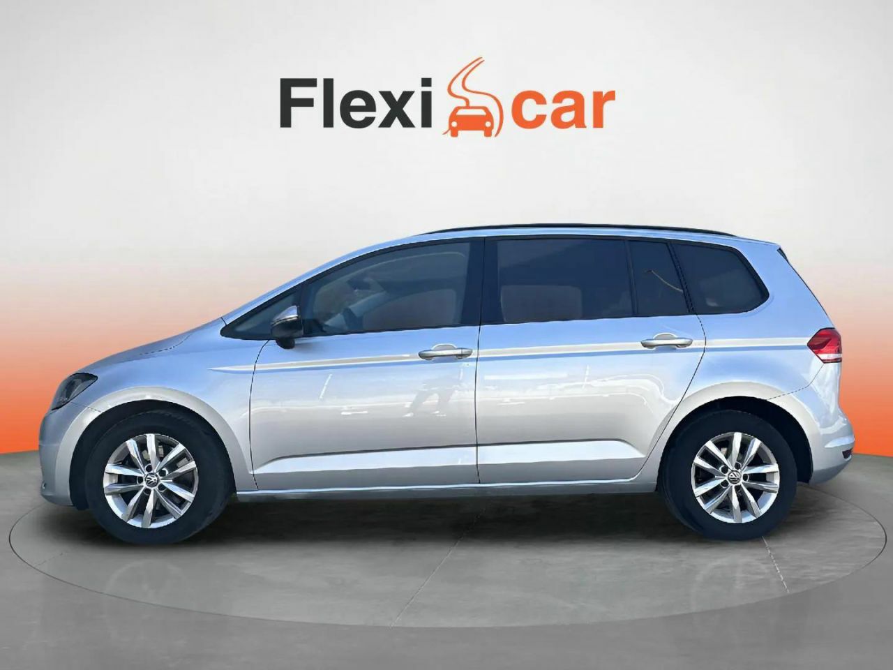 volkswagen touran 2017 / foto grande (2)