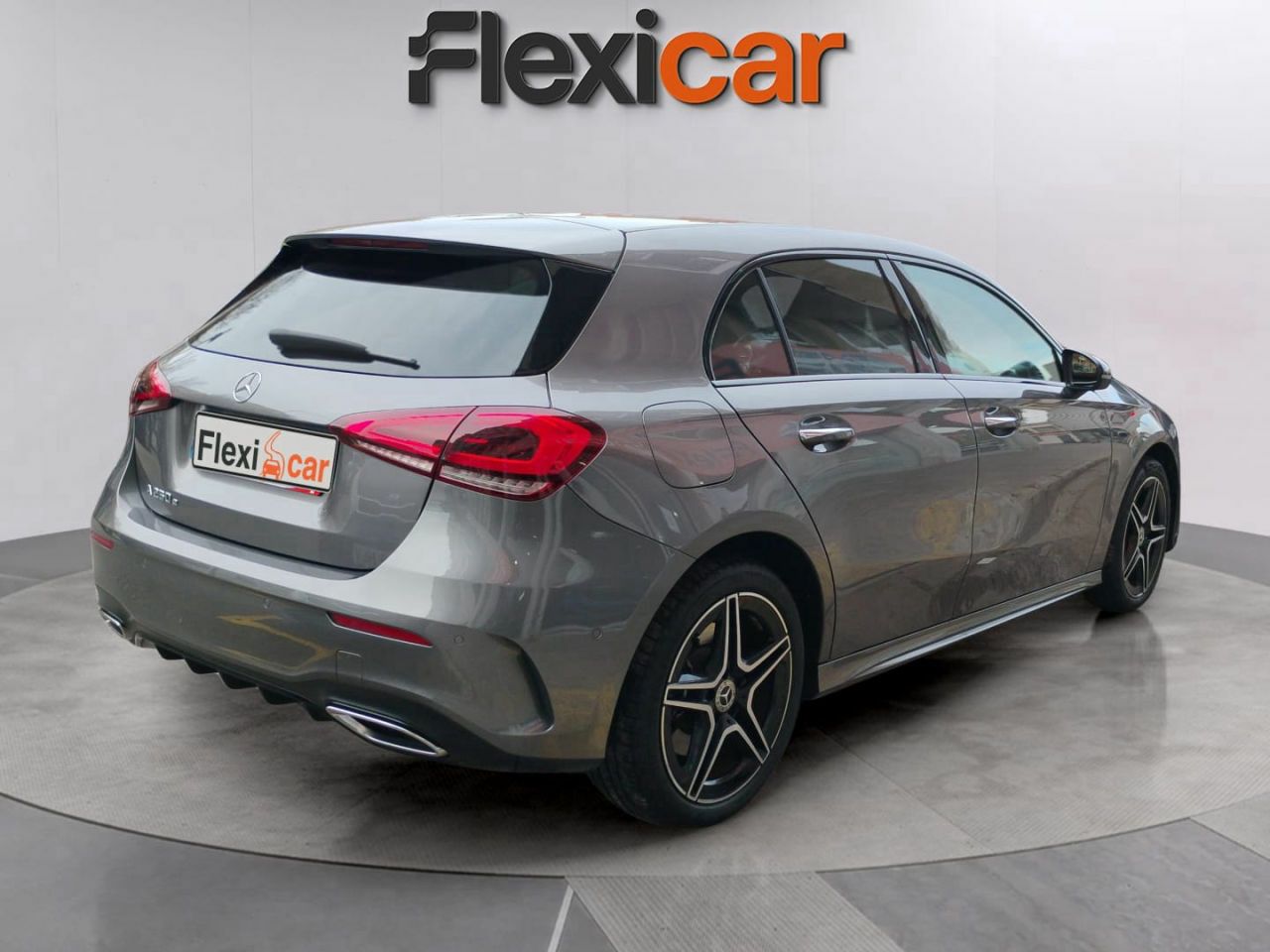 mercedes clase a 2021 / foto grande (3)