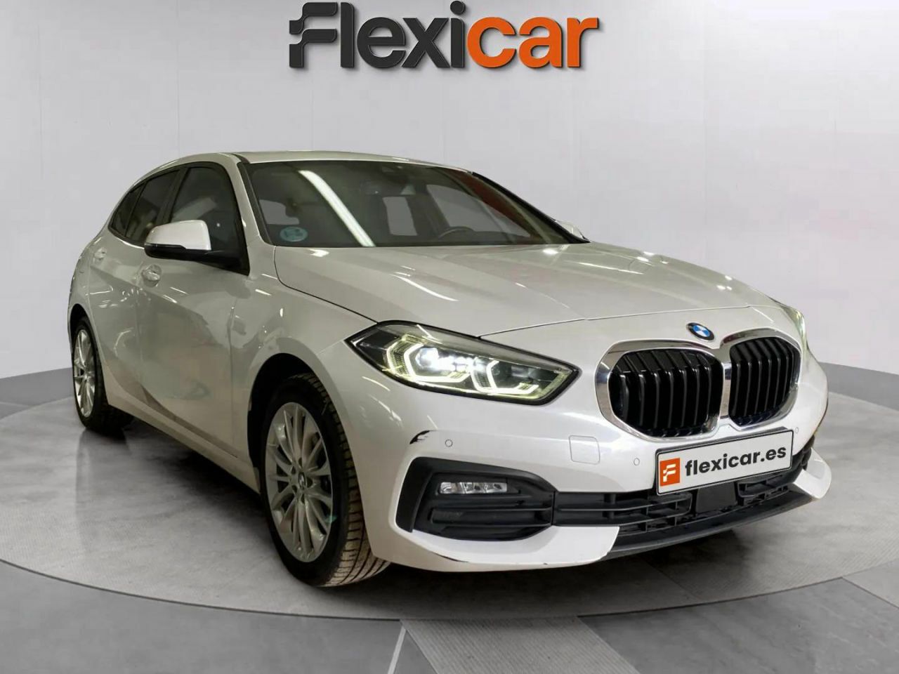 Foto bmw serie 1 2020 /